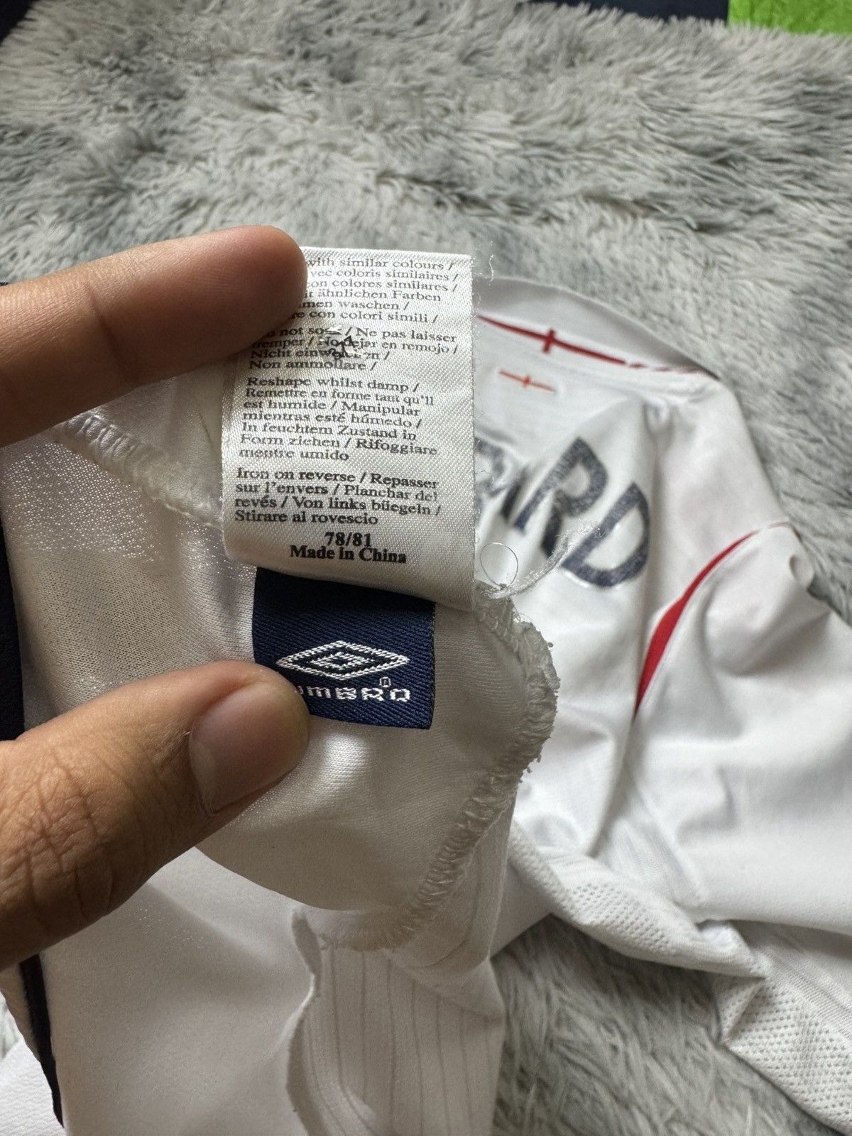 Vintage Vintage England Jersey Steven Gerrard Size US L / EU 52-54 / 3 - 8 Thumbnail