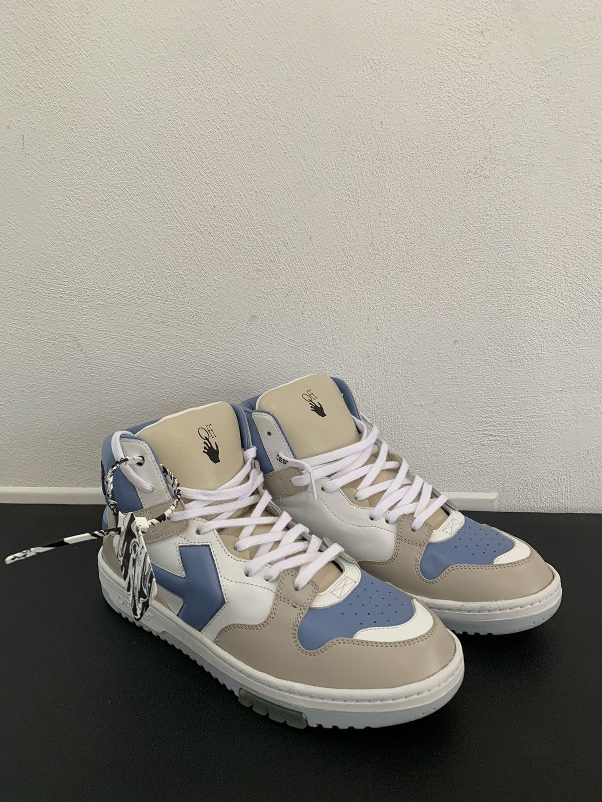 Off-White Off-White Vintage Classic High Sneakers Size US 11 / EU 44 - 10 Thumbnail