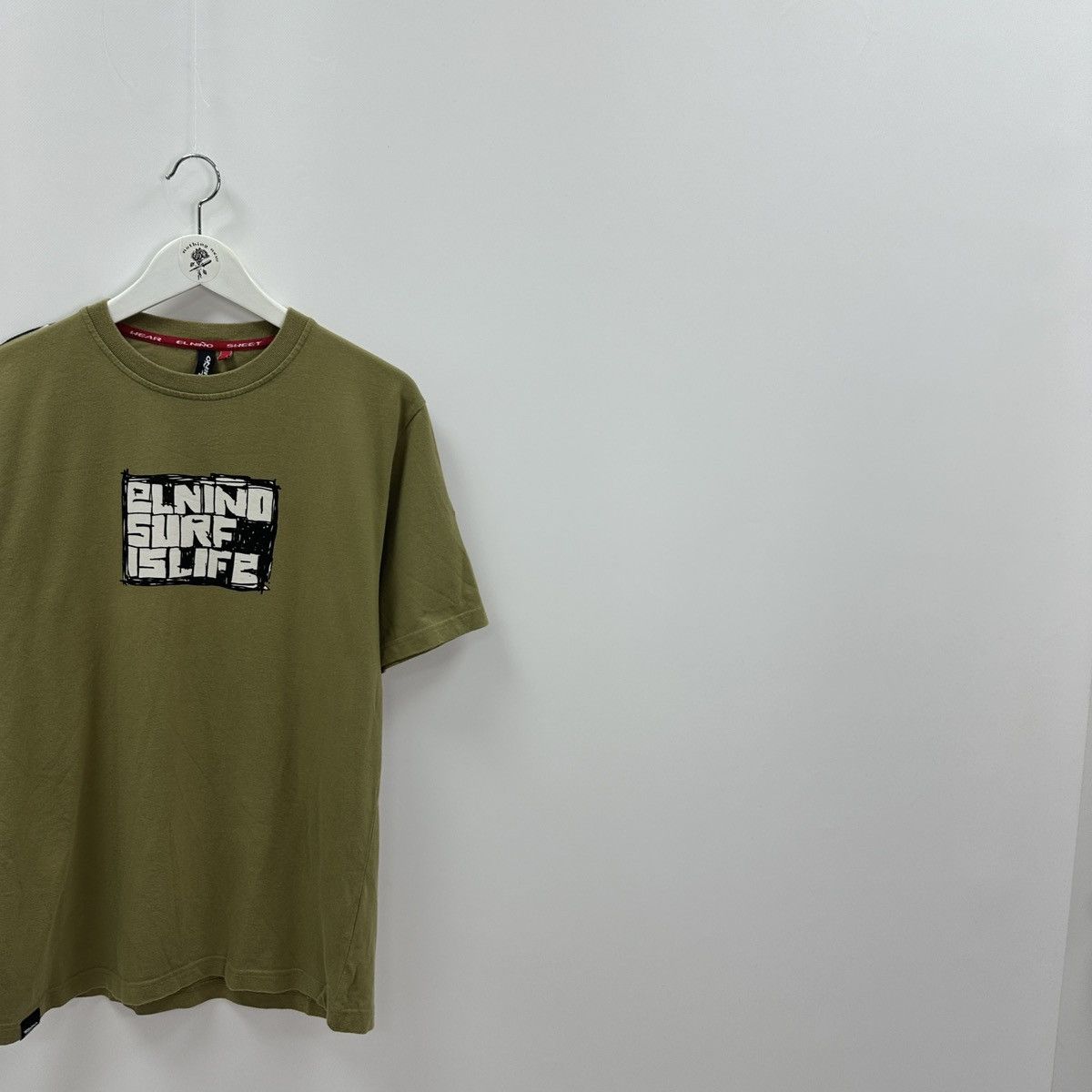 Vintage Vintage 00s El Nino Surf is Life surfing tee y2k hype rare Size US M / EU 48-50 / 2 - 3 Thumbnail