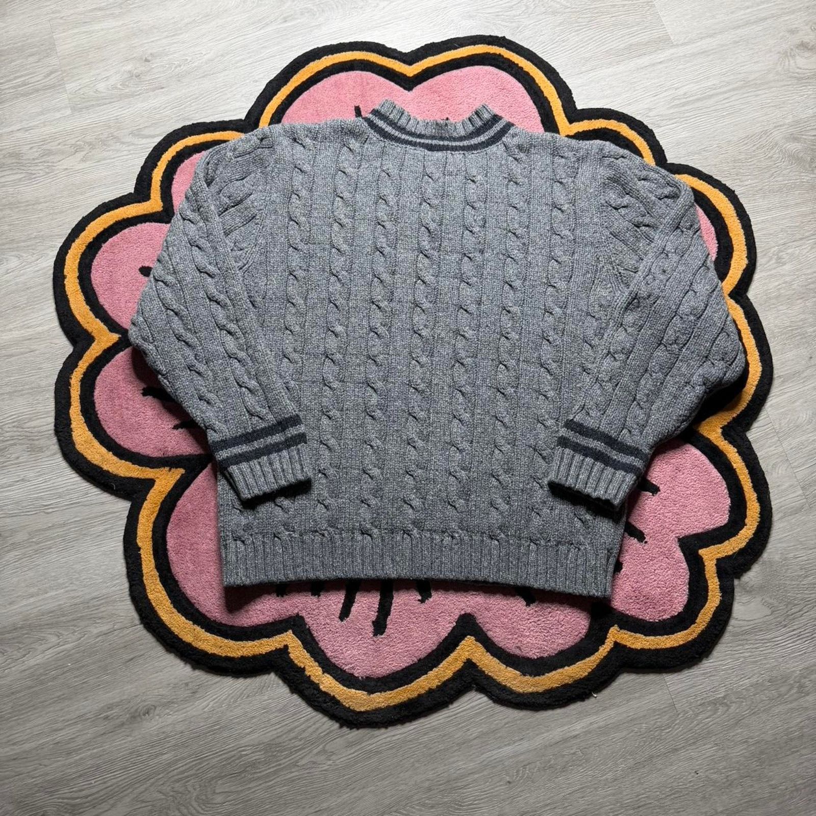 Old Navy × Vintage Vintage Y2K Old Navy V-neck Knit Sweater Size XL Grey Size US XL / EU 56 / 4 - 6 Thumbnail