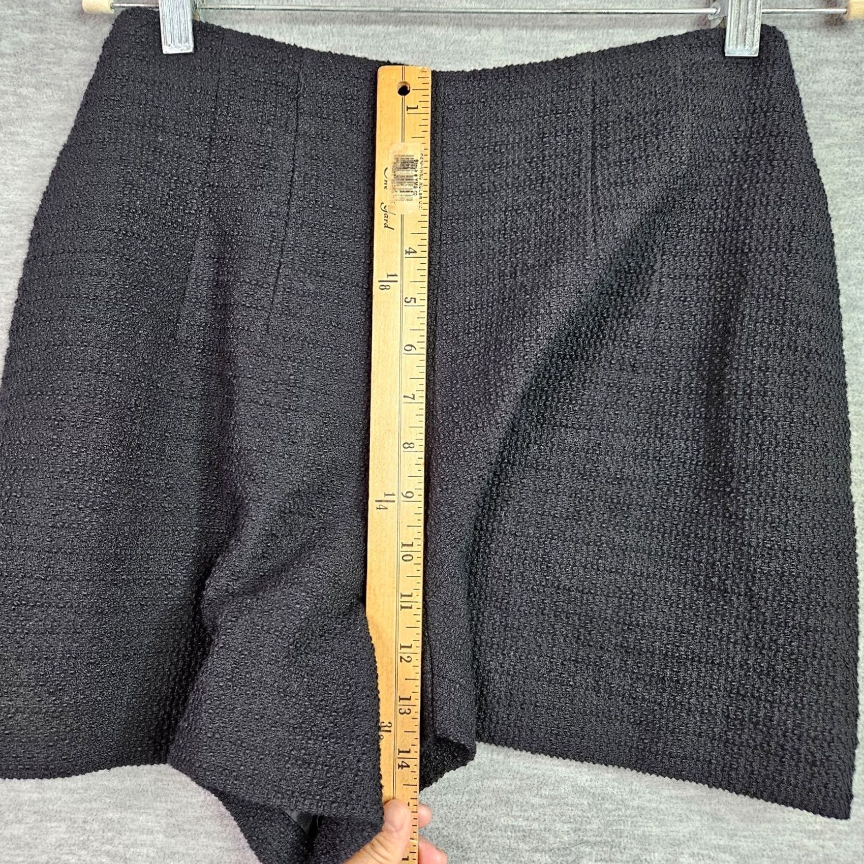 Carven Carven Women Shorts Size 40 Black Textured High Waist Casual Regular Front Flat Front Cotton Blend, Polyester, Elastane Size 27" / US 4 / IT 40 - 4 Thumbnail