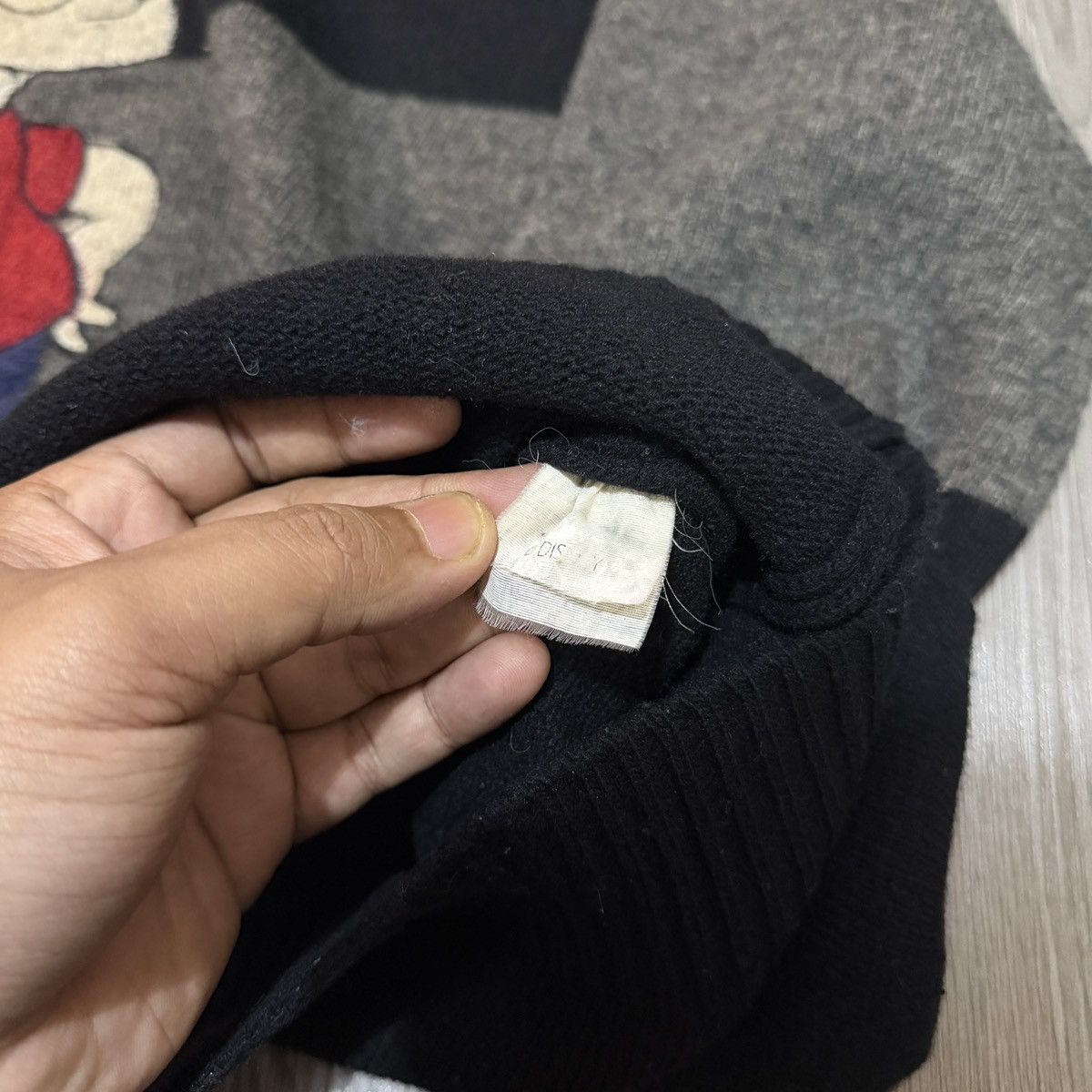 Iceberg History Iceberg 100% Bart Knitwear Size US L / EU 52-54 / 3 - 4 Thumbnail