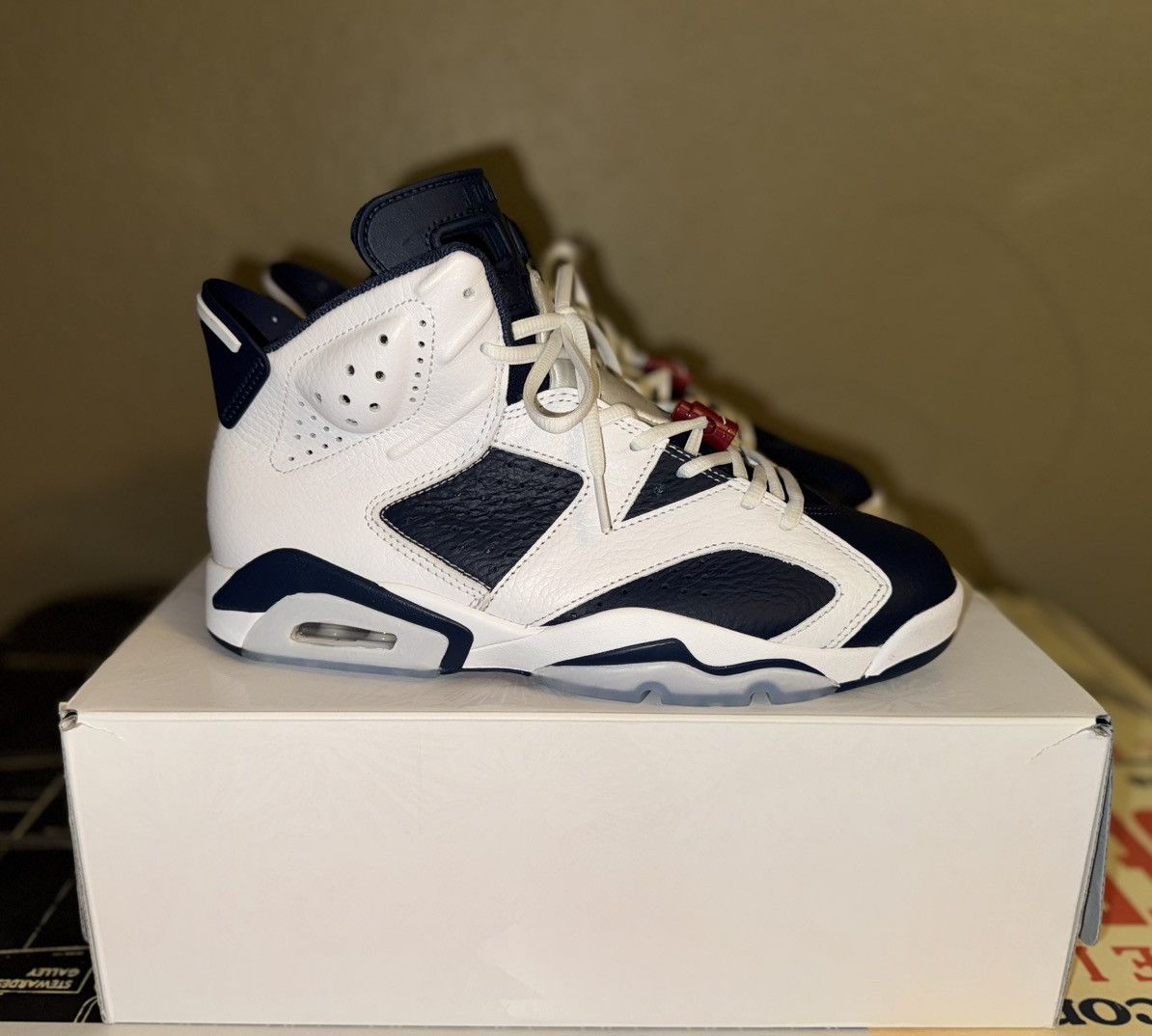 Jordan Brand Jordan 6 olympic Size US 8.5 / EU 41-42 - 3 Thumbnail