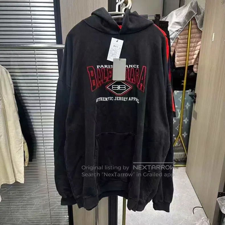 Balenciaga Balenciaga Bat Hoodie Size US XS / EU 42 / 0 - 1 Thumbnail