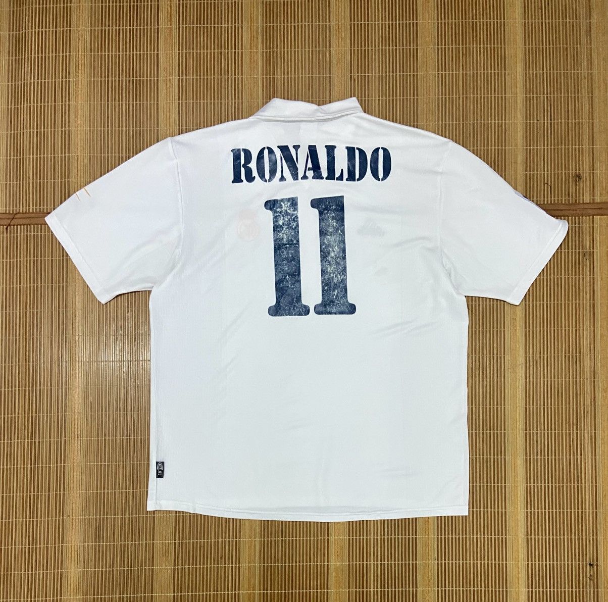 Other VINTAGE REAL MADRID 2002 100th YEARS ANNIVERSARY / RONALDO Size US XL / EU 56 / 4 - 2 Thumbnail