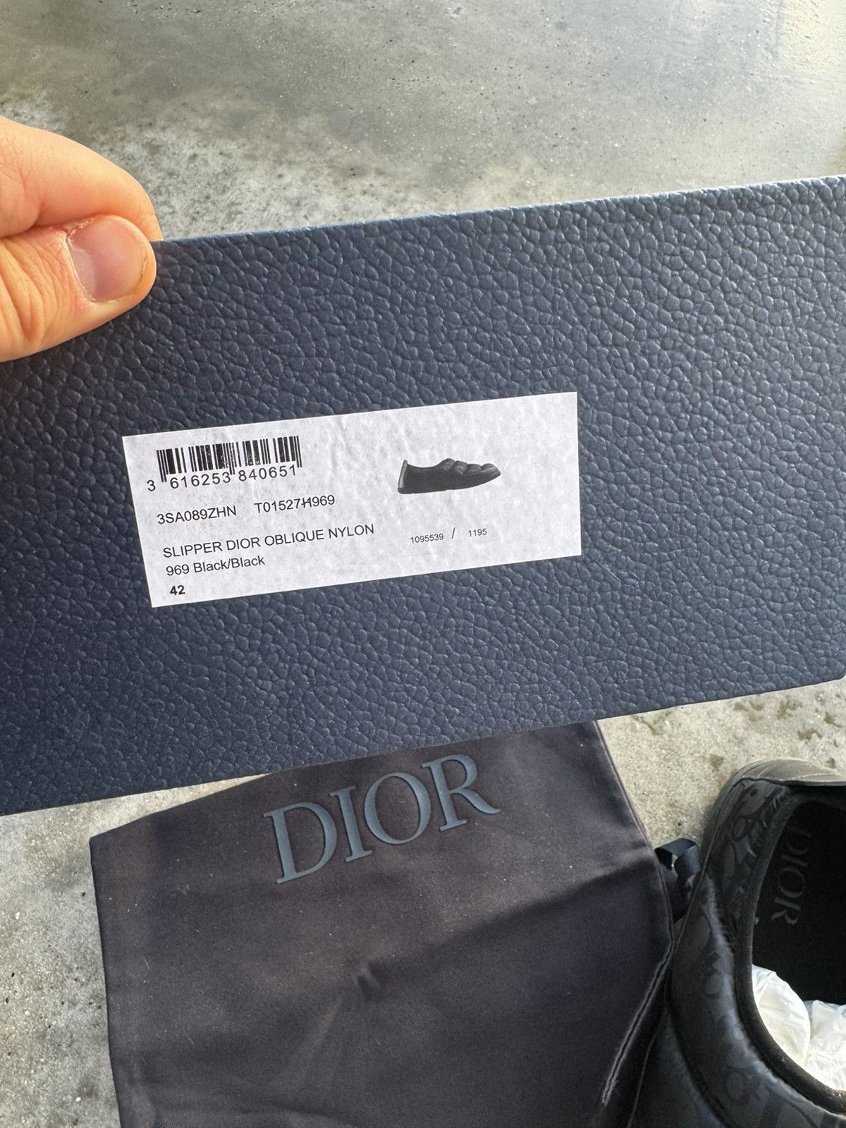Dior Christian Dior Oblique Slippers Flip floops desiger puffer Size US 9.5 / EU 42-43 - 7 Thumbnail