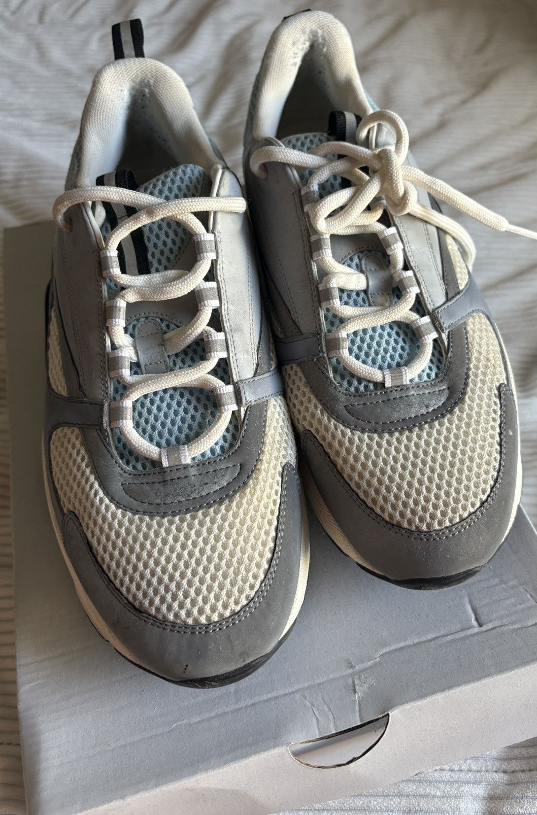 Dior Dior sky blue b22 sneakers Size US 11 / EU 44 - 2 Thumbnail
