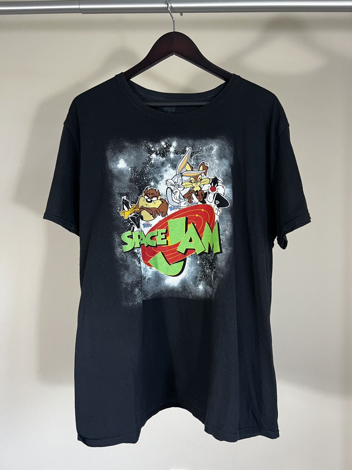 Vintage Vintage Space Jam Graphic T-Shirt Size US XL / EU 56 / 4 - 1 Thumbnail
