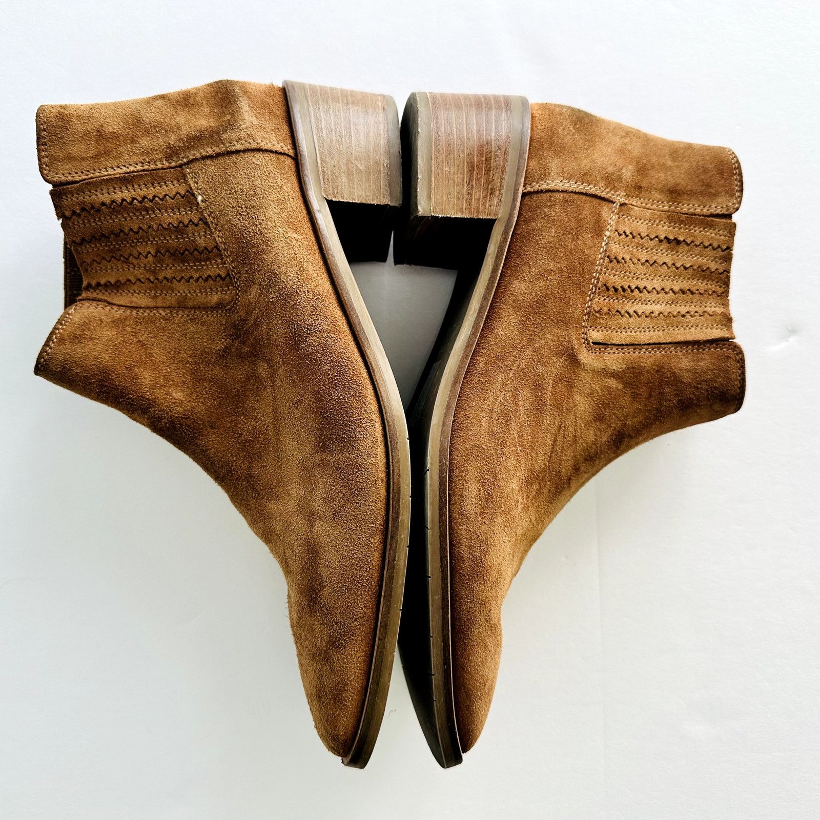 Aquatalia AQUATALIA Rosalin Suede Ankle Boot Size 9.5 Whiskey Tan Size US 9.5 / IT 39.5 - 6 Thumbnail