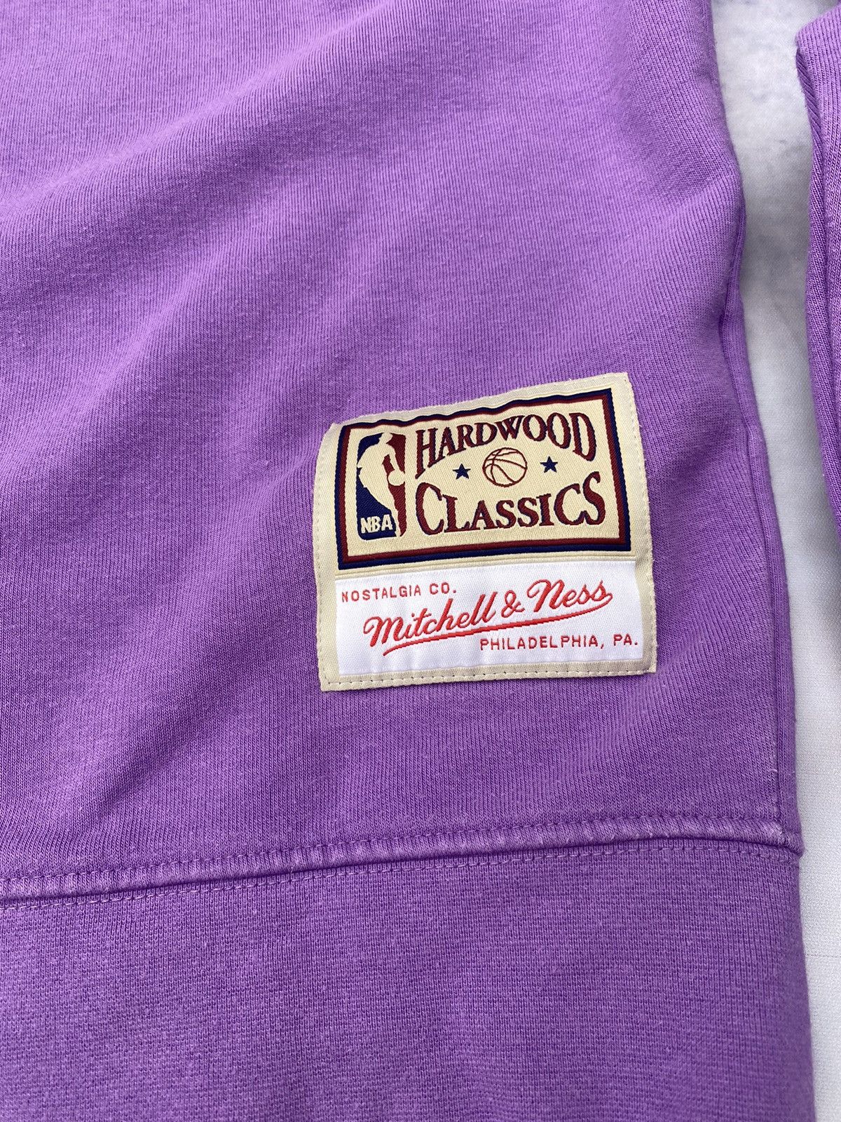 NBA MITCHELL & NESS NBA WARM UP PASTEL LA LAKERS SWEATSHIRT Size US S / EU 44-46 / 1 - 14 Thumbnail