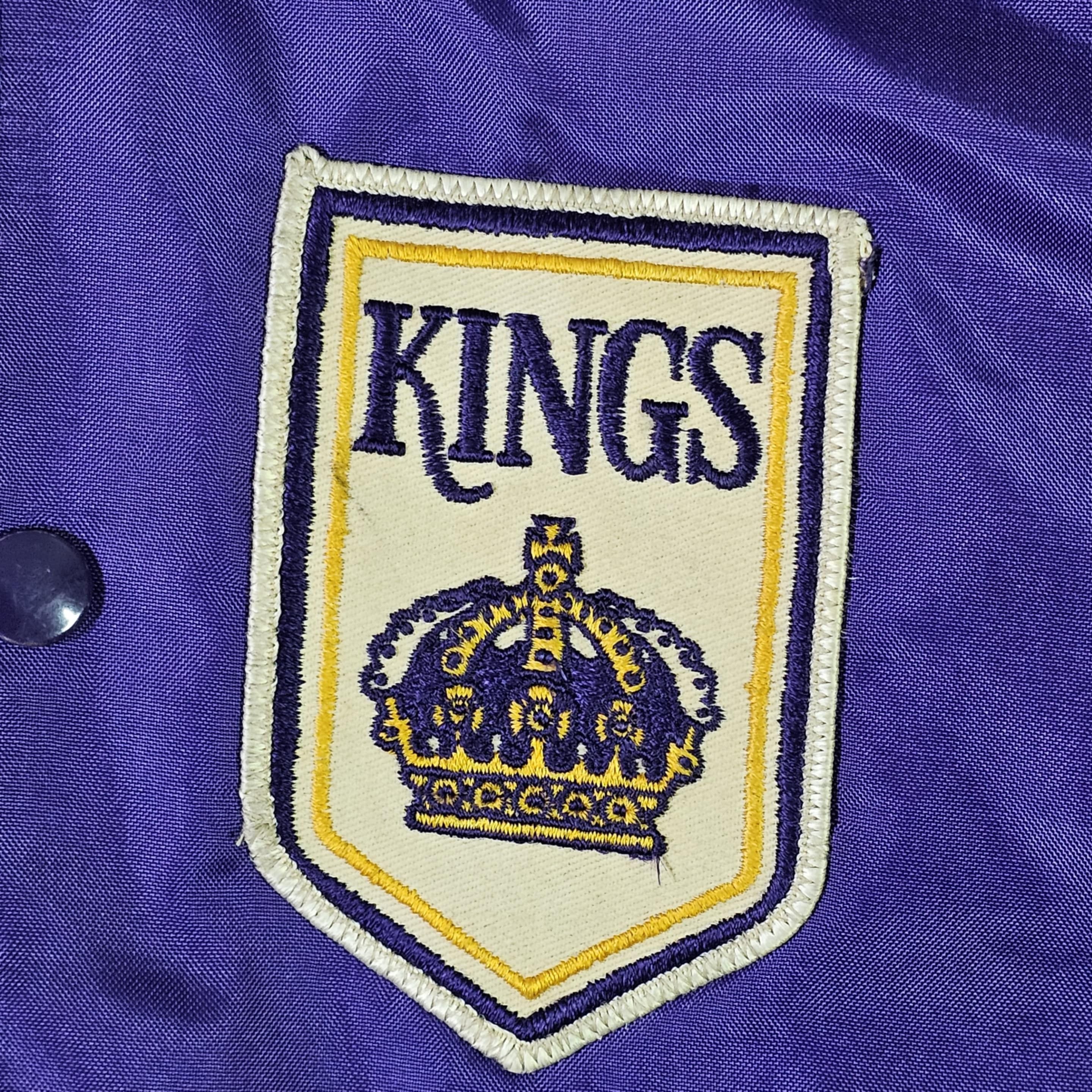 NHL Los Angeles Kings Vintage 70s Starter Satin Bomber Jacket Size US L / EU 52-54 / 3 - 4 Thumbnail