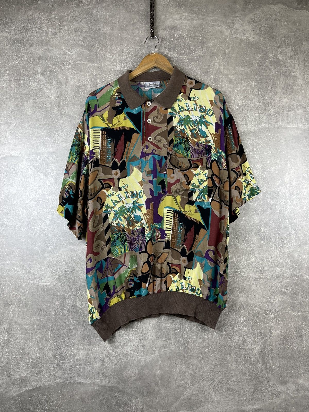 Yves Saint Laurent Vintage Yves Saint Laurent Tricots Abstract Polo Grap Shirt Size US XL / EU 56 / 4 - 1 Thumbnail