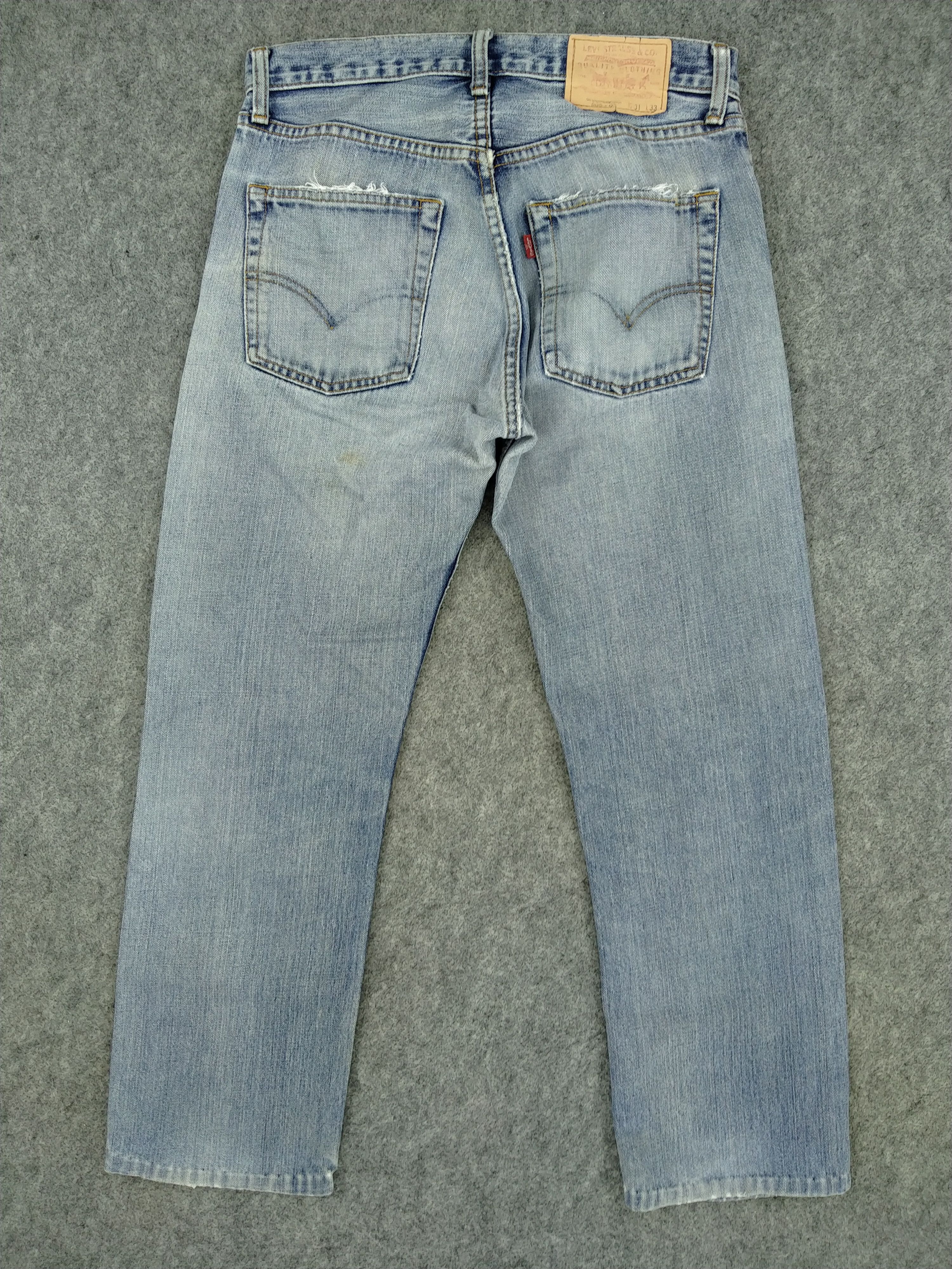 Levi's Light Indigo Vintage Levi's 505 Jeans 31x27 Denim -JN875 Size US 31 - 2 Thumbnail