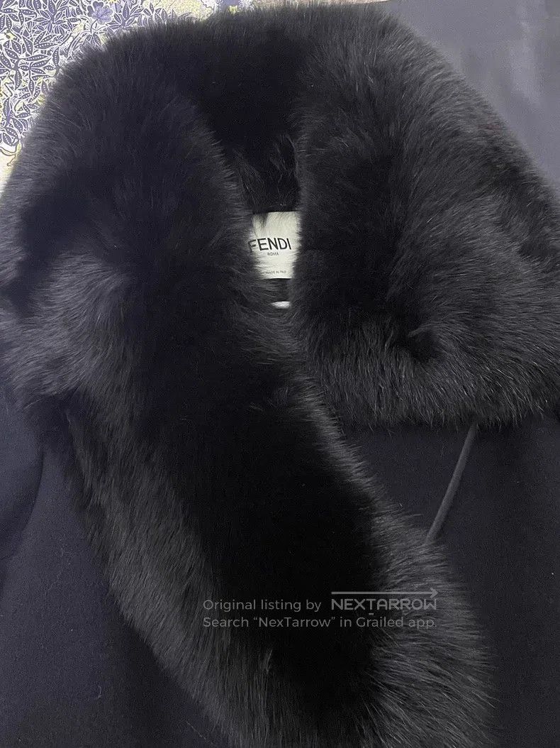 Fendi Fendi Black Lamb Fur Collar Wool Coat with Detachable Fur Size XXS / US 00 / IT 34 - 2 Thumbnail