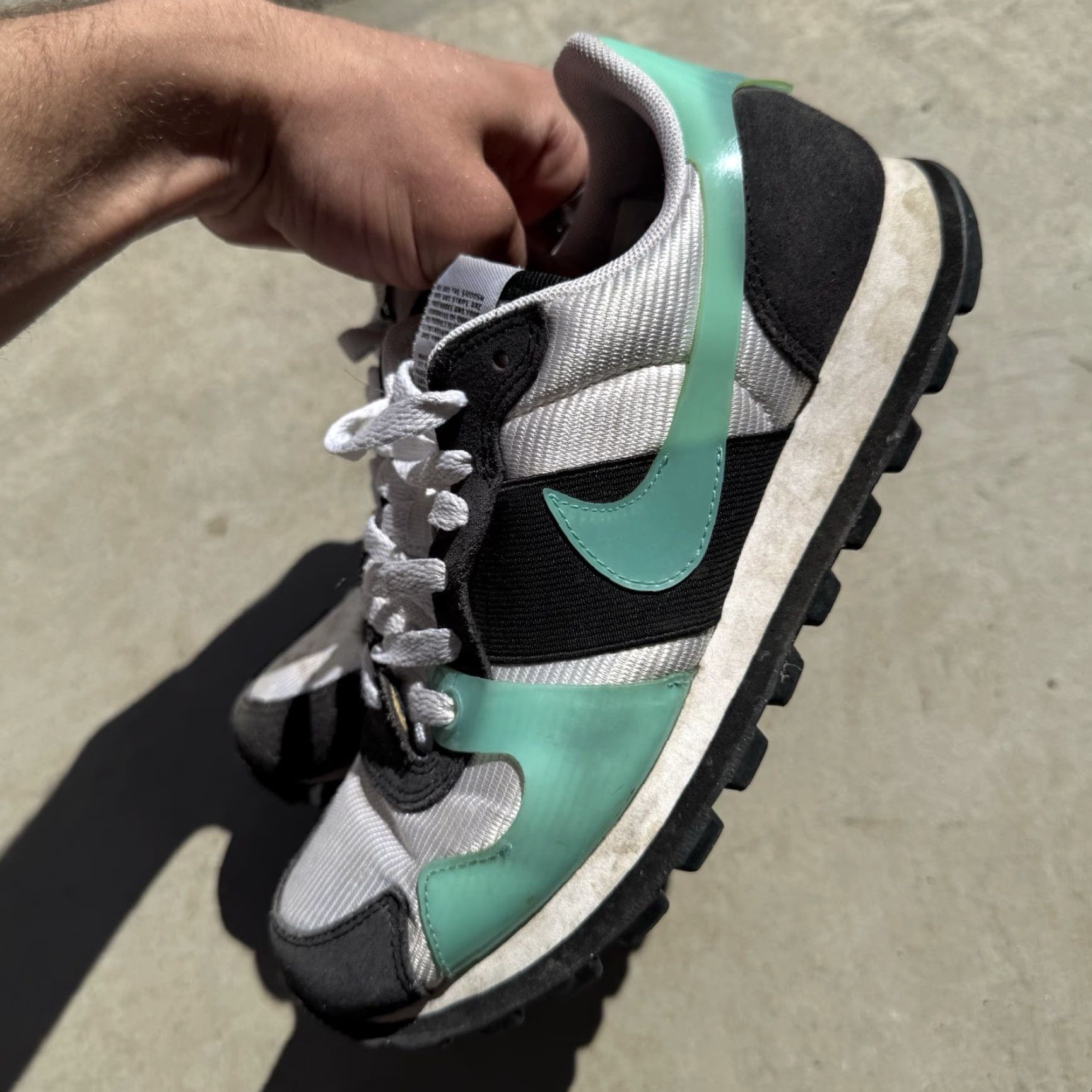 Nike NIKE V-Love OX Sneaker Woman Hyper Jade White AR4269-100 Size 7 Womens Sneakers Size US 5 / IT 35 - 6 Thumbnail
