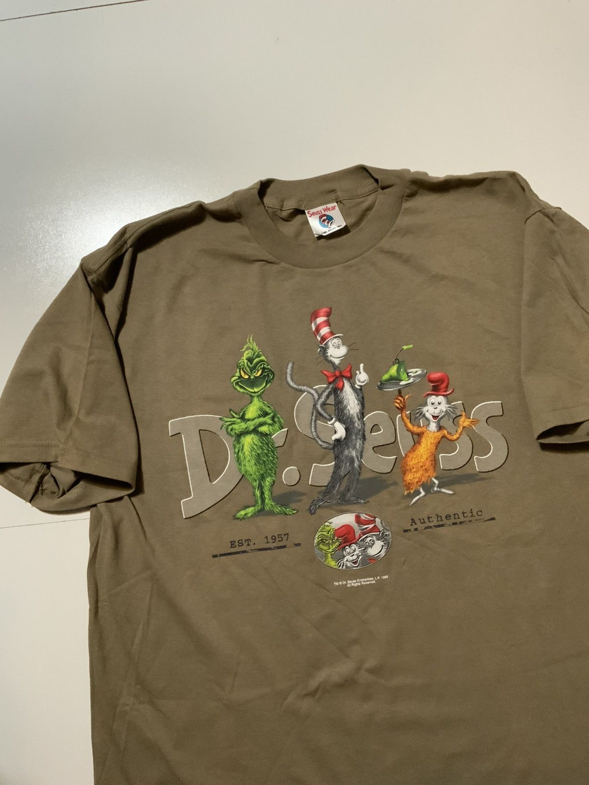 Vintage 1999 Dr. Seuss Wear Cat In The Hat Green Eggs Grinch T-Shirt Size US XL / EU 56 / 4 - 4 Thumbnail