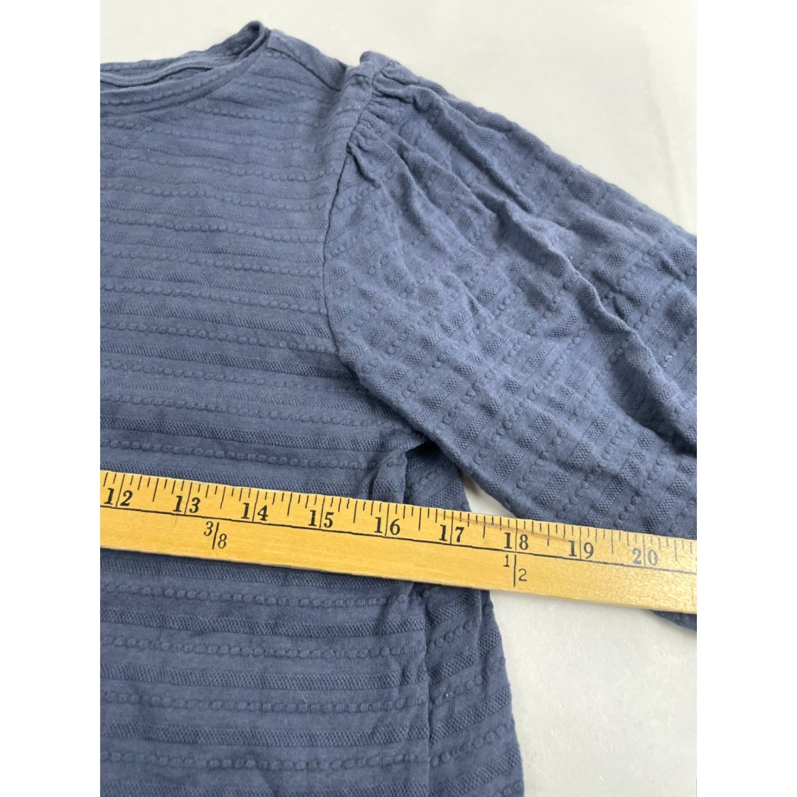 Vintage a.n.a A New Approach Shirt Women Medium Blue Puff Long Sleeve Round Neck Casual T-Shirt Womens Size M / US 6-8 / IT 42-44 - 5 Thumbnail