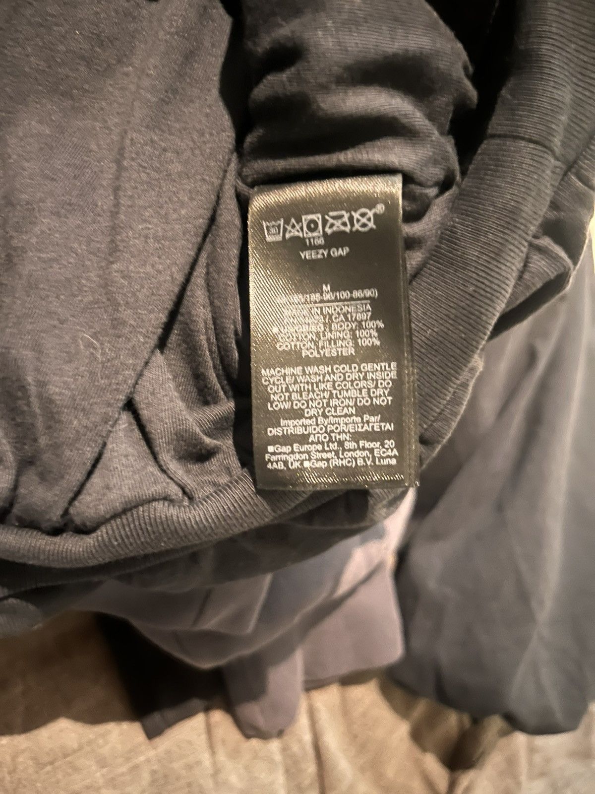 Balenciaga × Gap × Yeezy Yeezy Gap Engineered by Balenciaga Padded Hoodie ‘Black’ Size US M / EU 48-50 / 2 - 6 Thumbnail