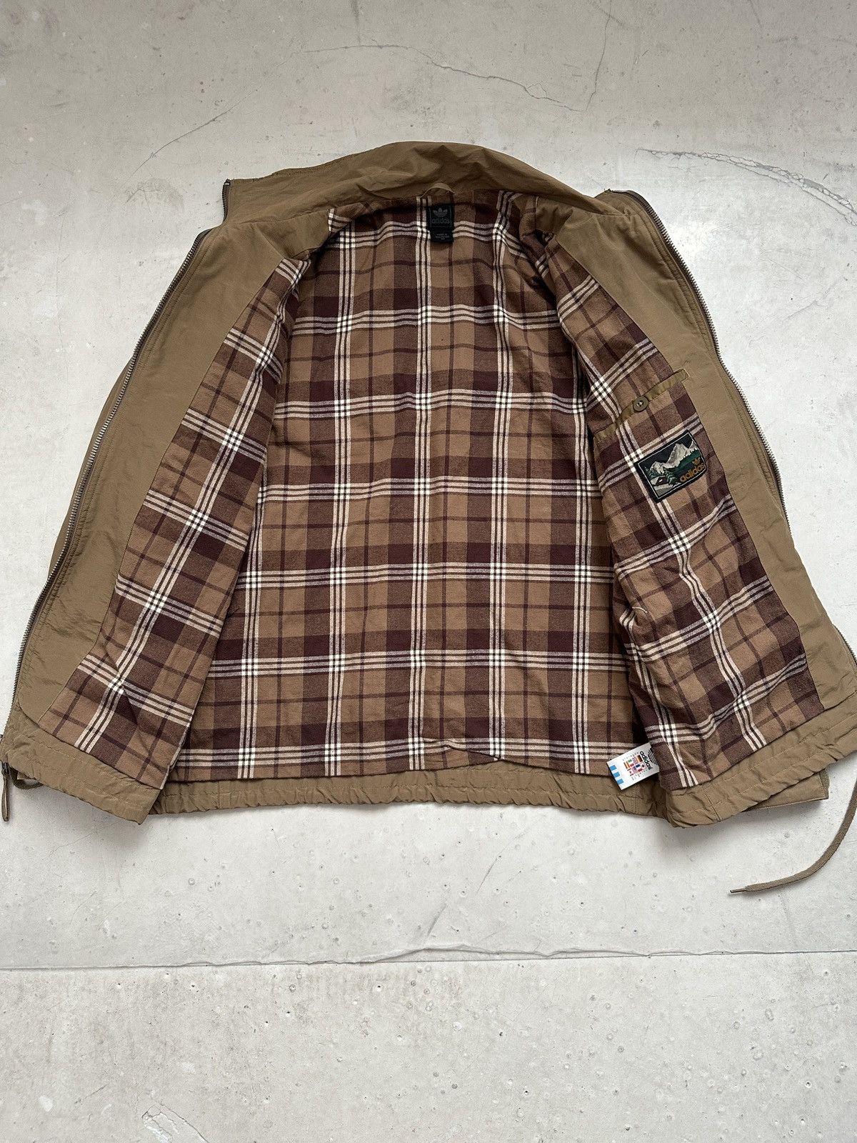 Adidas × Vintage 90s Vintage Adidas brown and khaki windbreaker light jacket Size US M / EU 48-50 / 2 - 10 Thumbnail