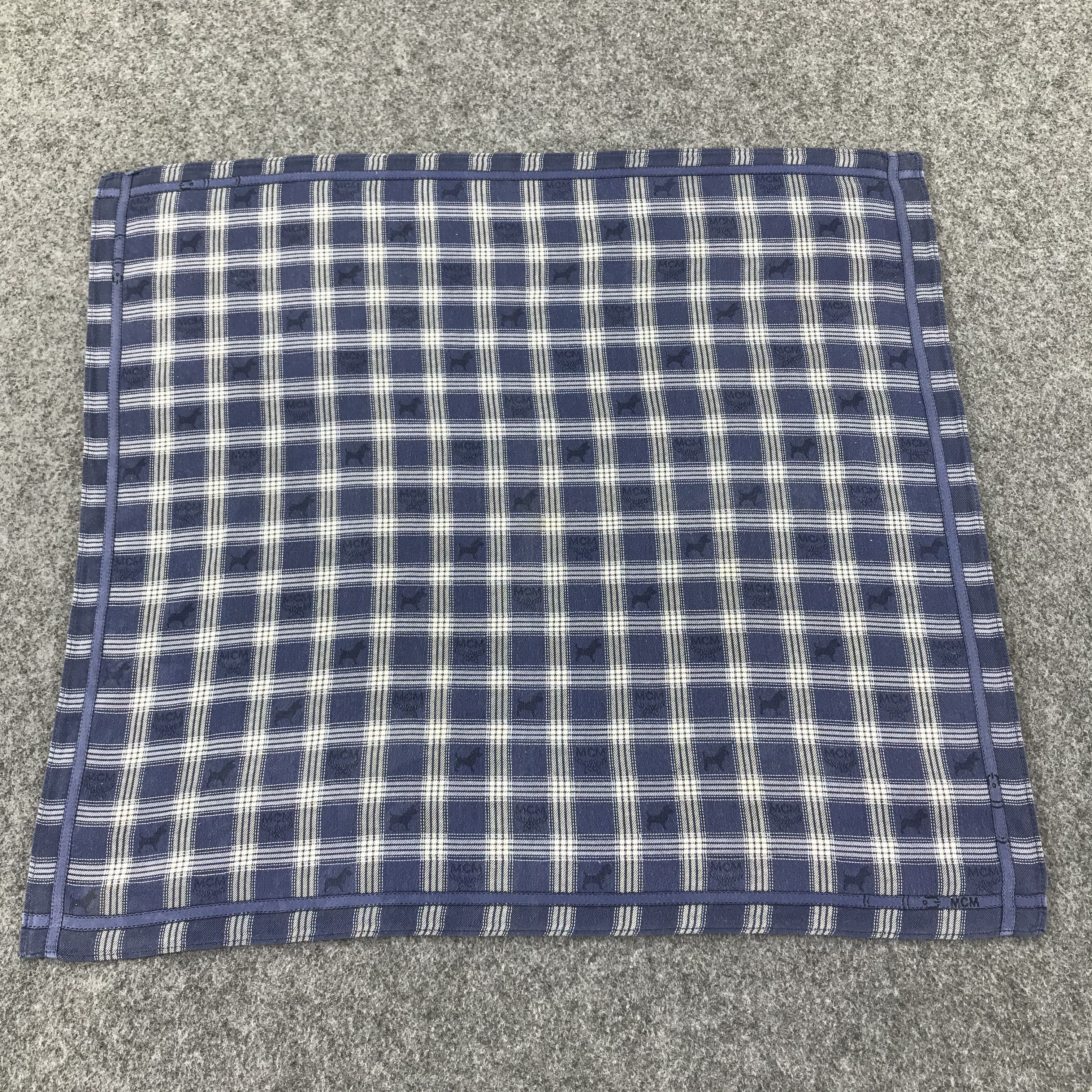 MCM × Vintage MCM Handkerchief Neckerchief Bandana H287 Size ONE SIZE - 1 Thumbnail