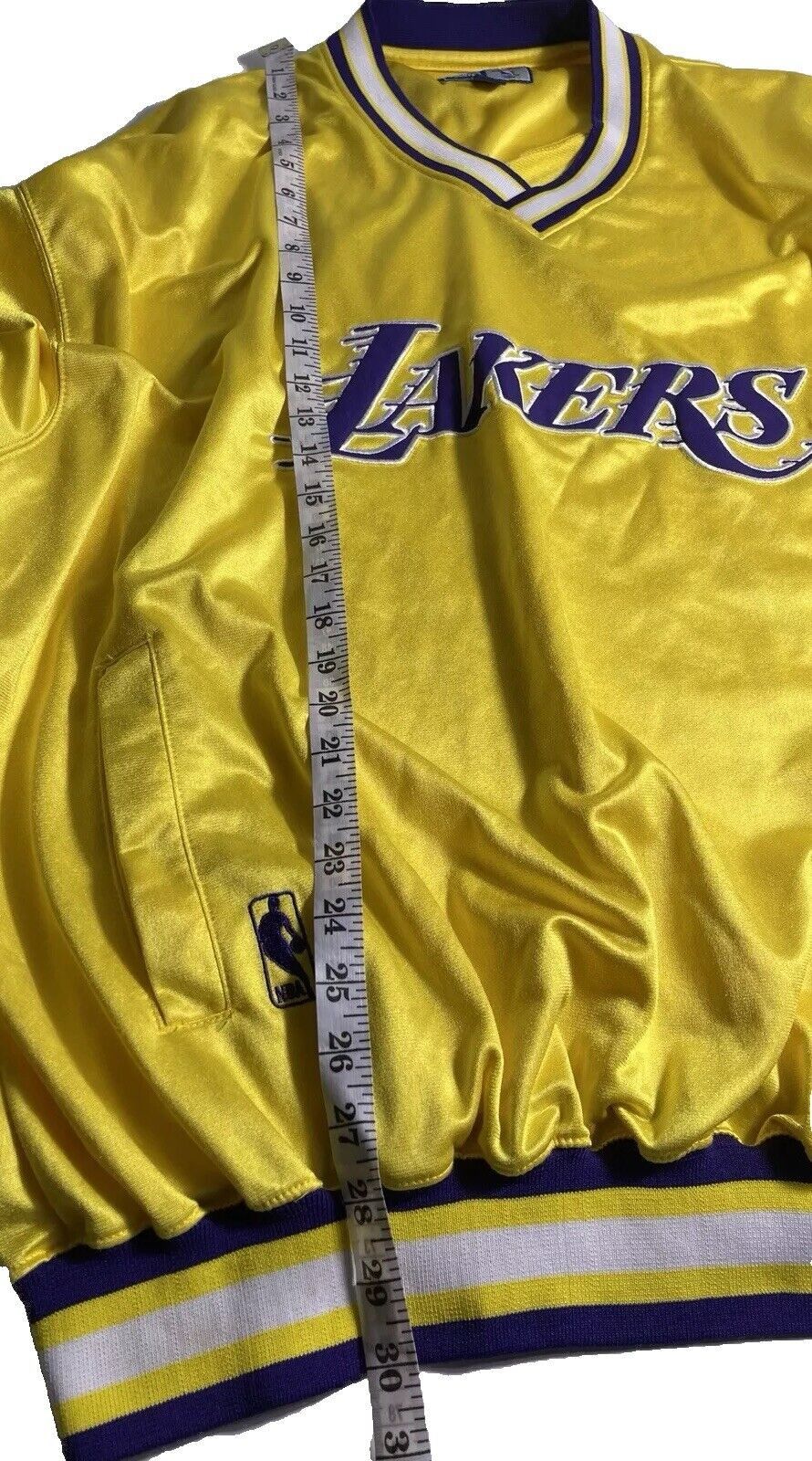 NBA × Starter × Vintage Starter Vtg Los Angeles Lakers Jacket NBA Authentics Sz 2XL Size US XXL / EU 58 / 5 - 8 Thumbnail