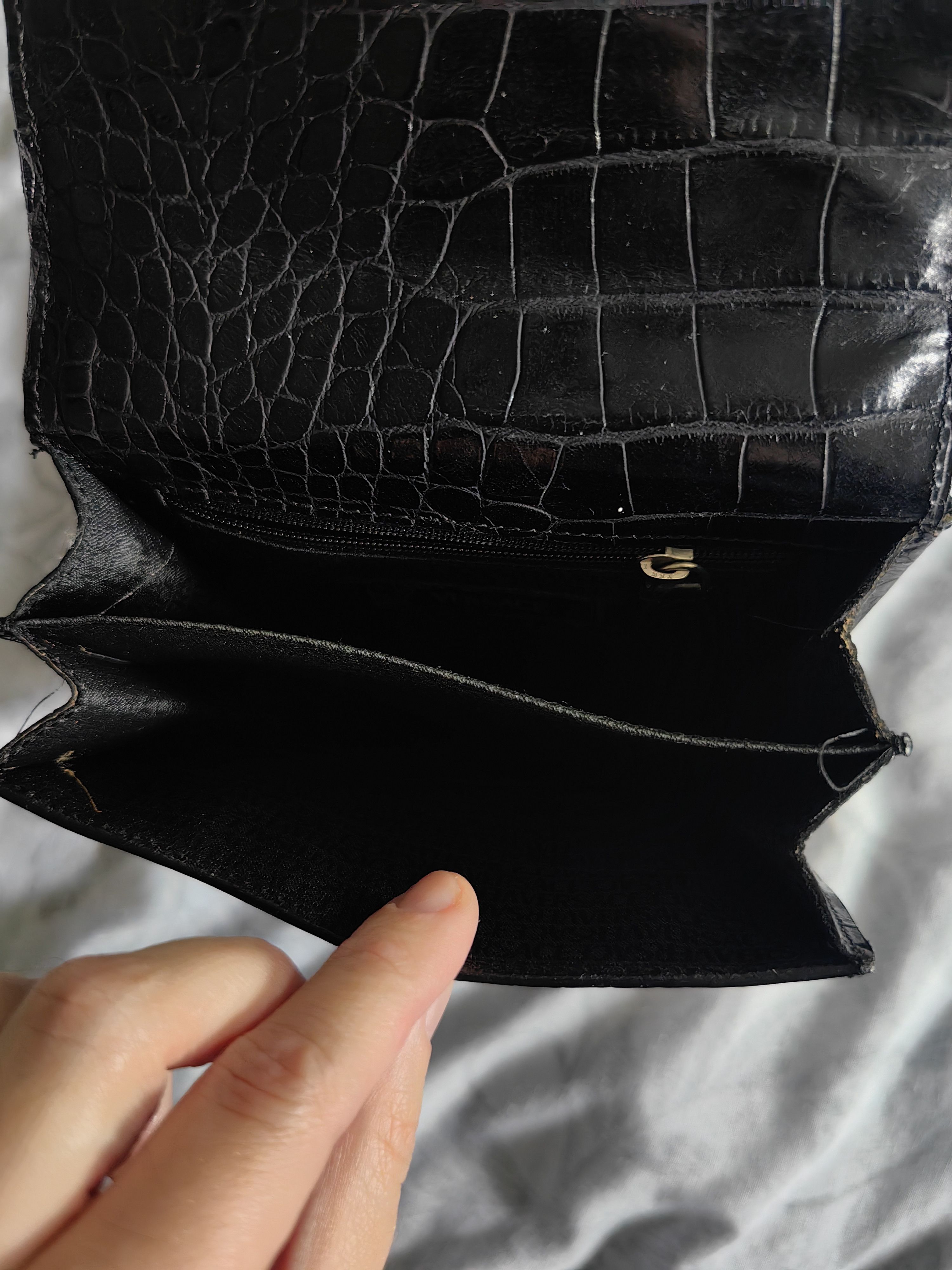 Versace Versace Croco Y2K Cross Body Bag Size ONE SIZE - 7 Thumbnail