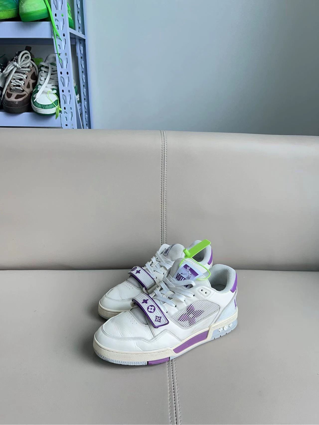 Louis Vuitton LV Trainer White/Purple Velcro 41 EU - Excellent Condition Size US 8 / EU 41 - 2 Thumbnail