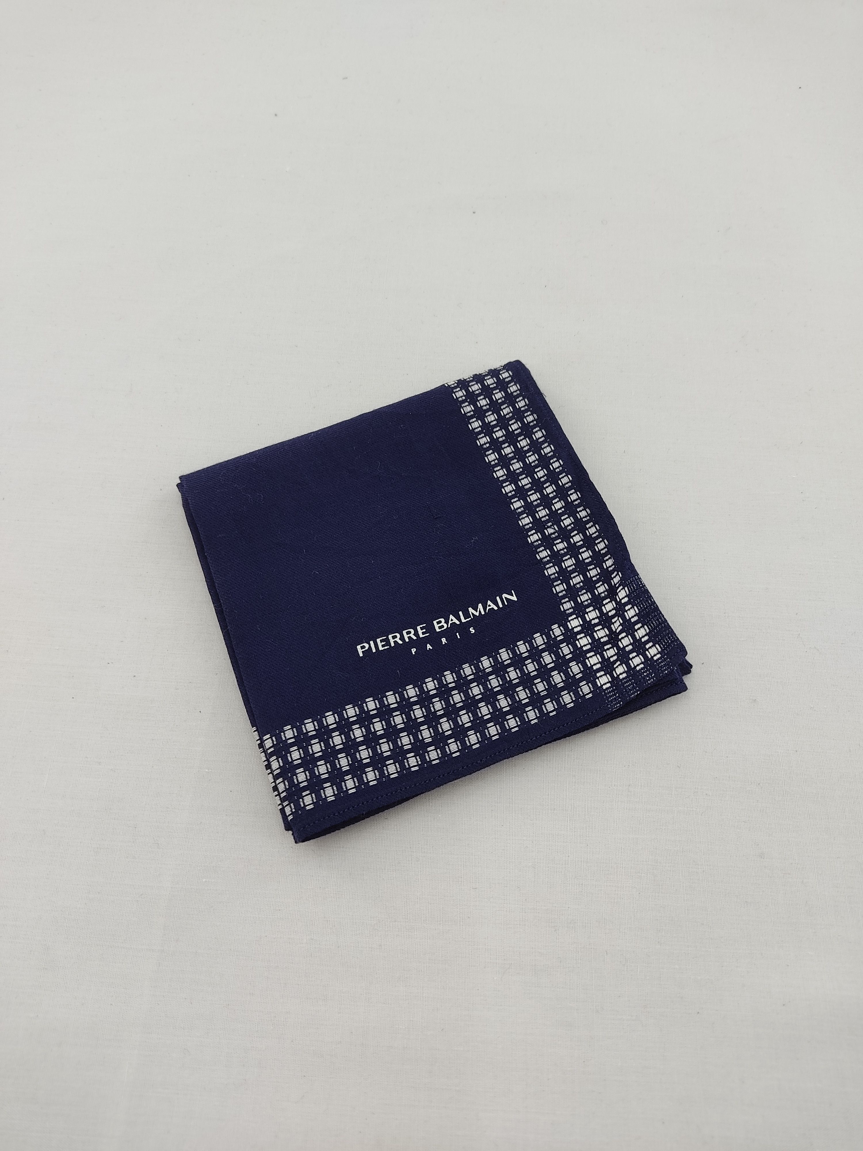 Pierre Balmain × Vintage Vintage Pierre Balmain Handkerchief / Neckwear / Bandana Size ONE SIZE - 2 Thumbnail