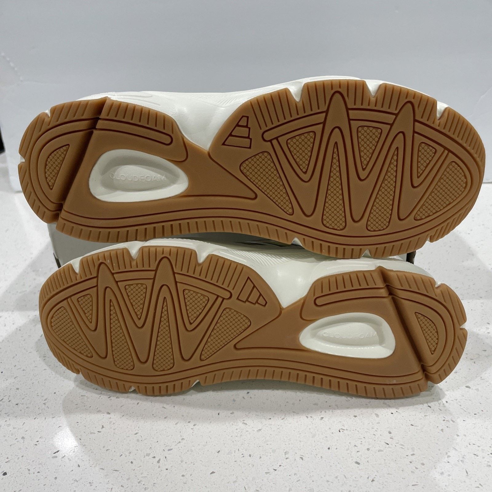 Adidas Women's Crazychaos 2000 Sz 10 Silver IG4346 New