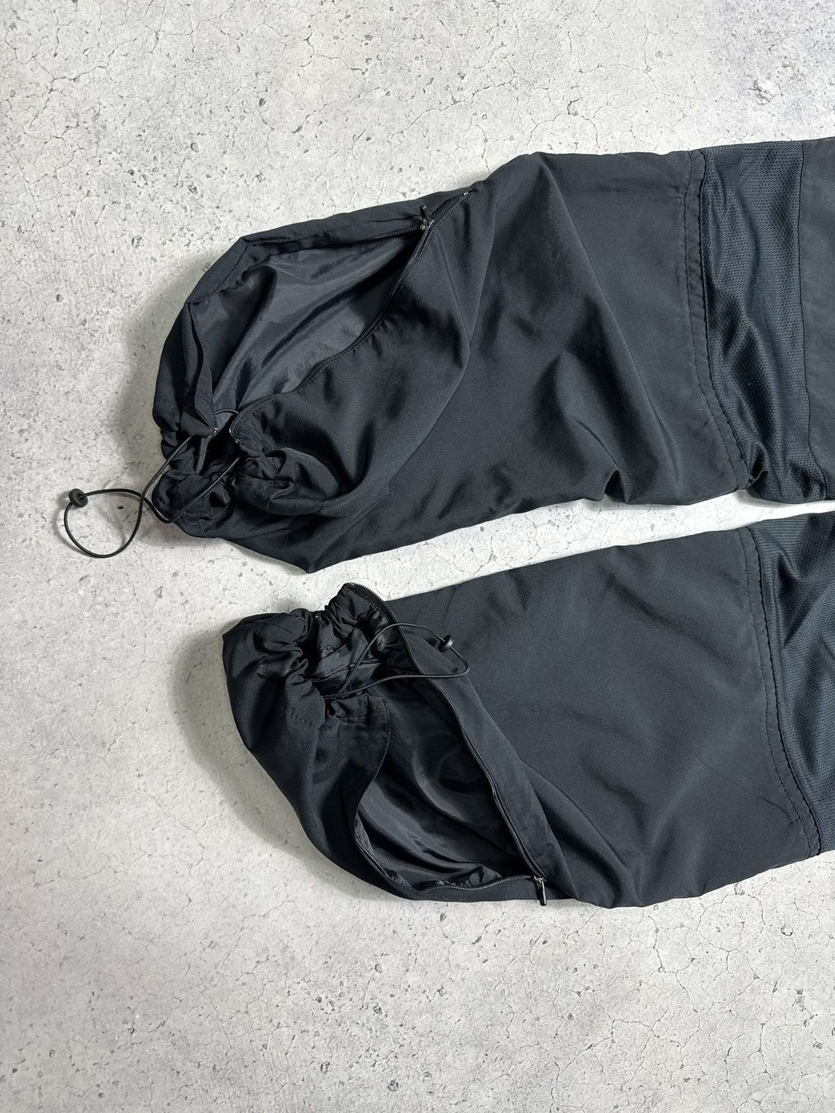 Nike Nike Nylon Vintage Track Pants Baggy Drill Swoosh Y2K Size US 32 / EU 48 - 9 Thumbnail