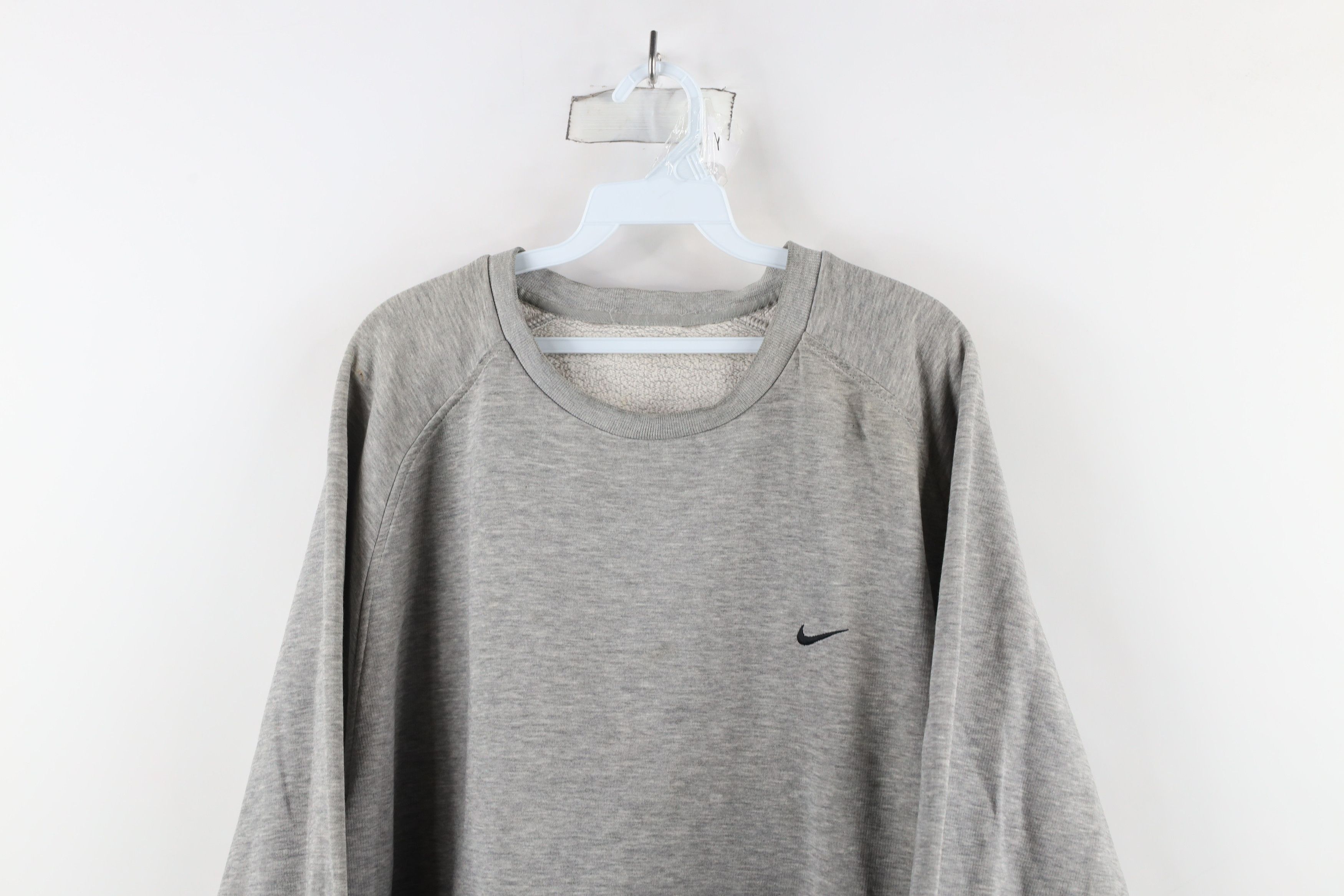 Nike × Vintage Vintage Nike Scott Mini Swoosh Crewneck Sweatshirt Gray Size US XXL / EU 58 / 5 - 2 Thumbnail
