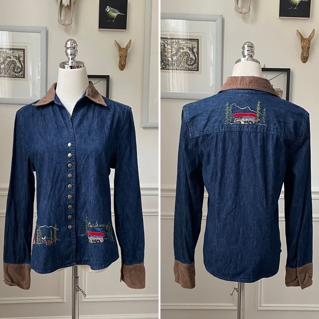 Other Vintage Christopher & Banks Denim Shirt Embroidered Applique Size S / US 4 / IT 40 - 1 Preview