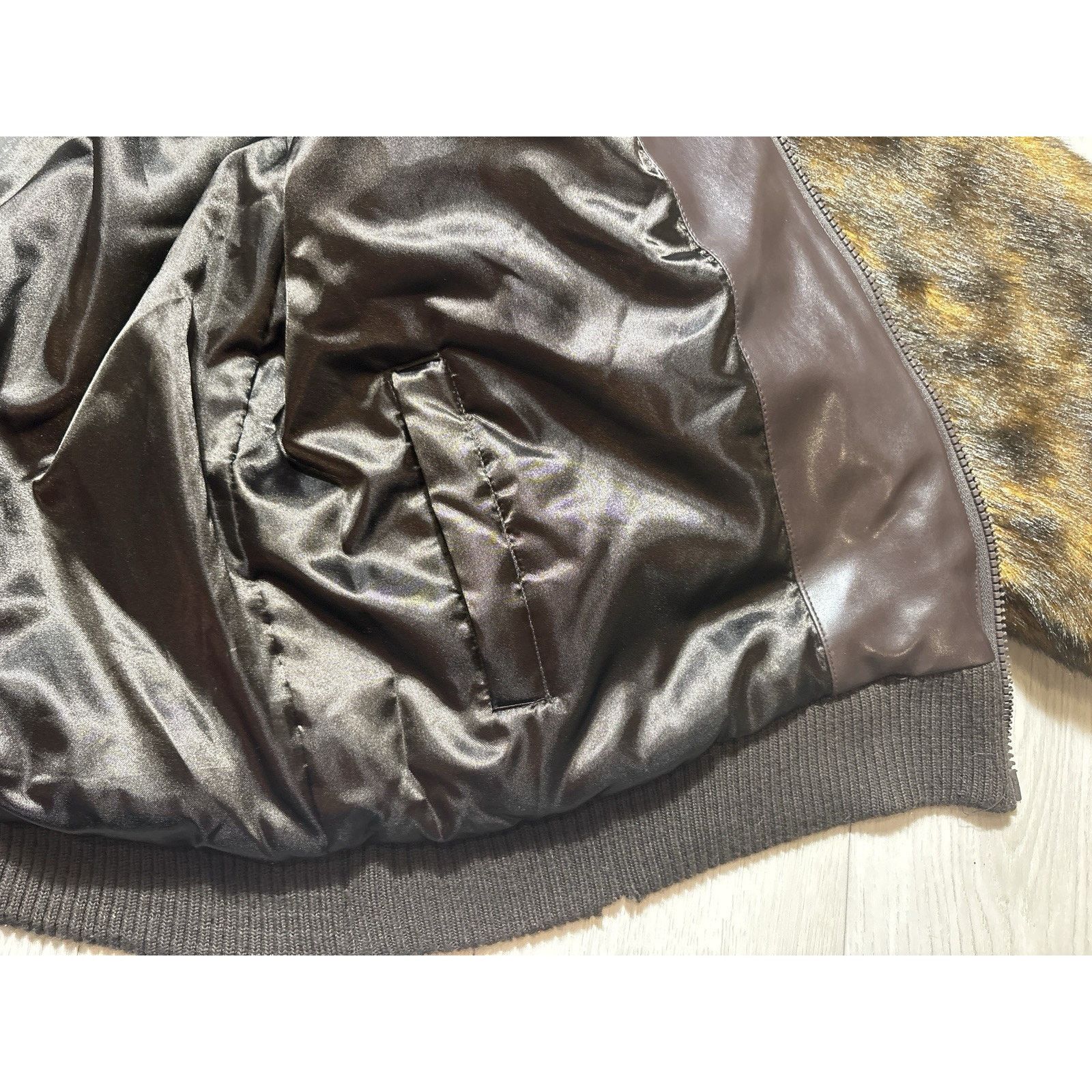 Other VTG Faux Fur Jacket 2XL Hooded Fox Pattern Bomber Oversized Size US XXL / EU 58 / 5 - 7 Thumbnail