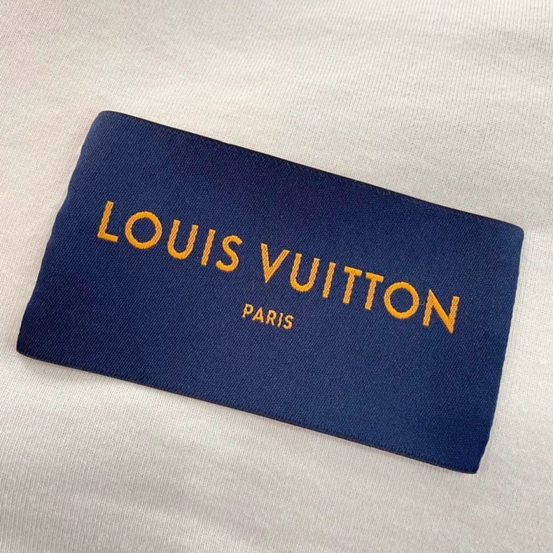 Louis Vuitton Louis Vuitton Colourful full logo lamb jacket Size US L / EU 52-54 / 3 - 4 Thumbnail