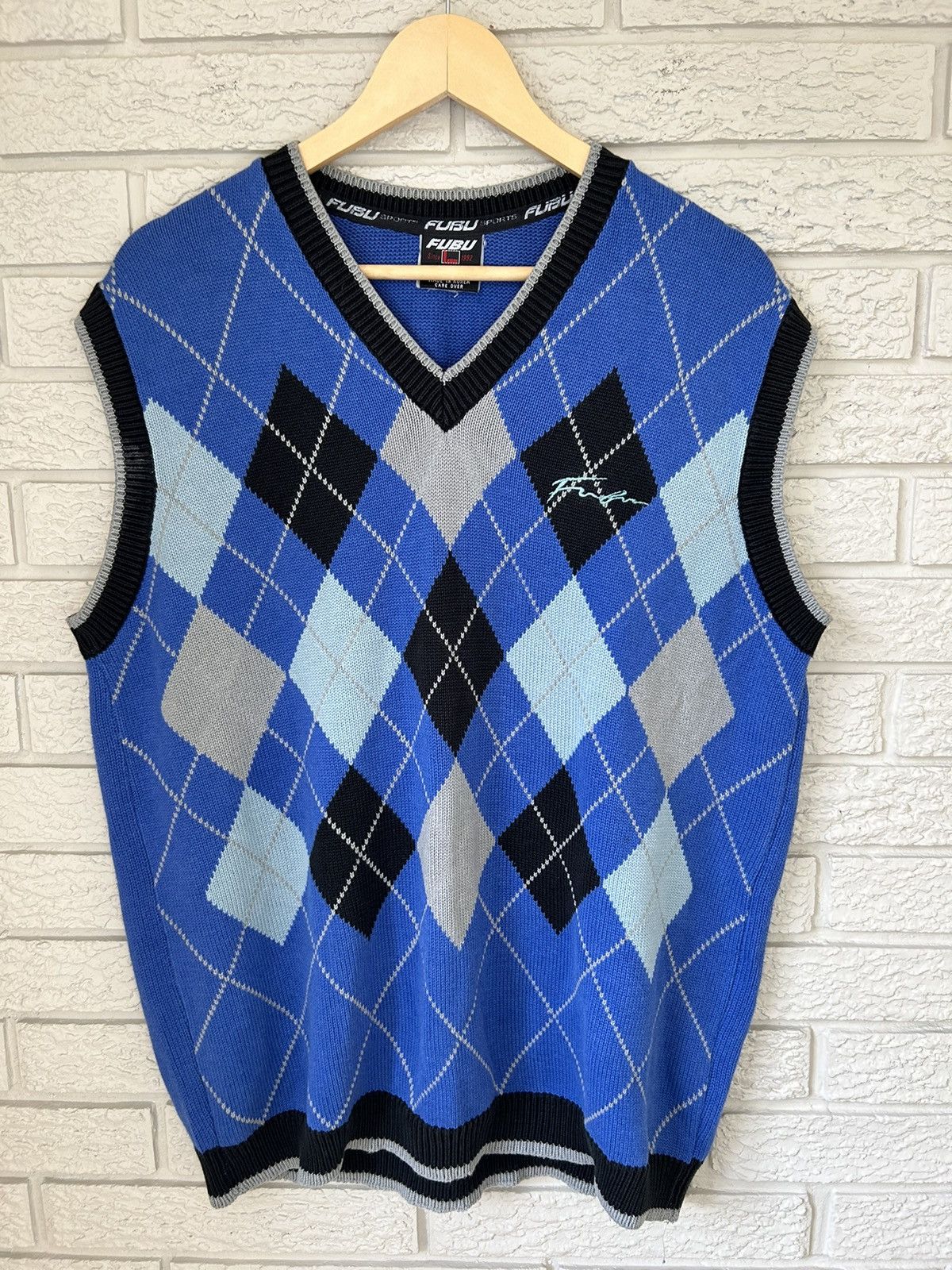Fubu × Vintage Vintage Fubu Argyle Blue Diamond Sweater Vest Size US M / EU 48-50 / 2 - 1 Thumbnail