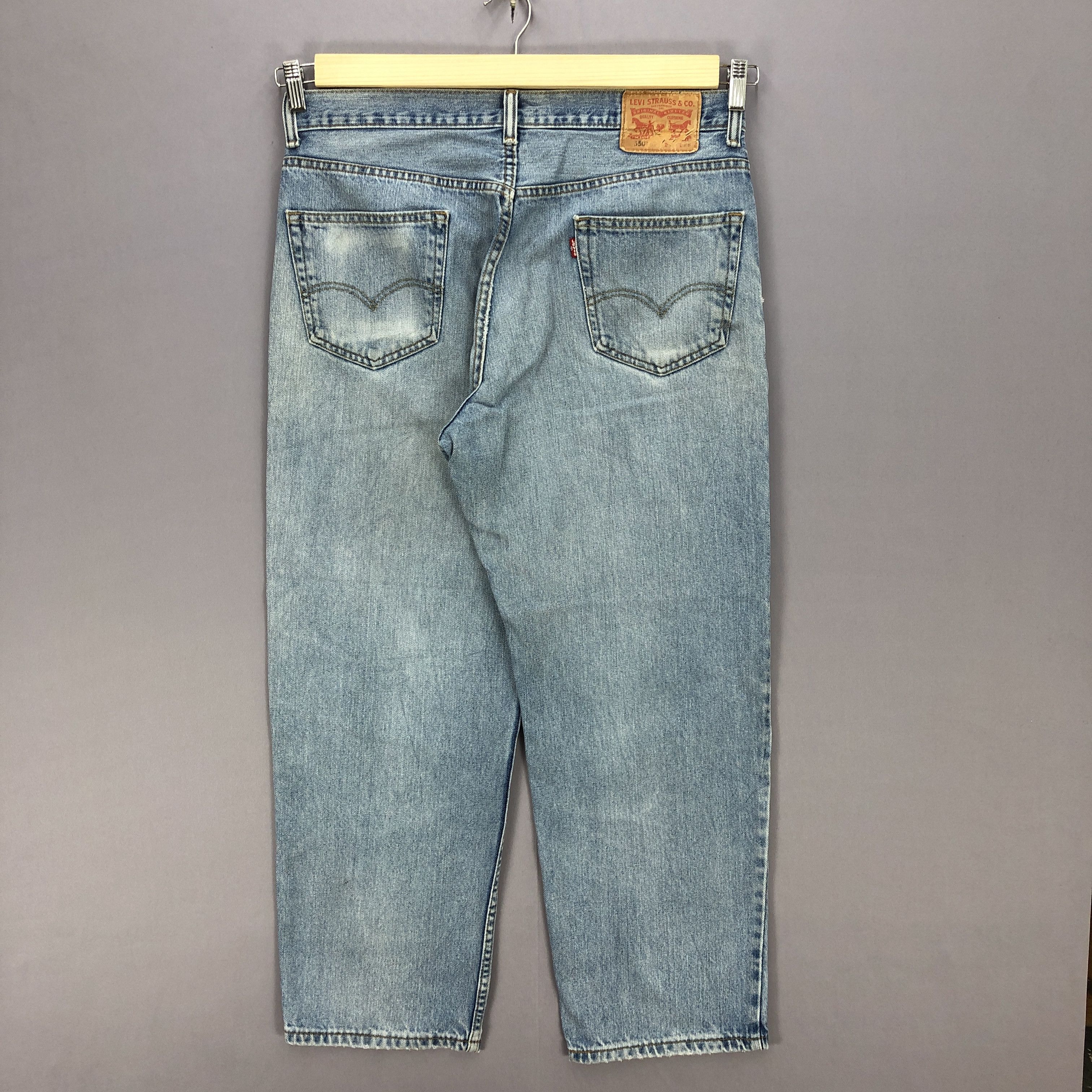 Levi's Vintage Levis Light Wash Baggy Jeans Levi's Sun Faded Denim Size US 36 / EU 52 - 2 Thumbnail