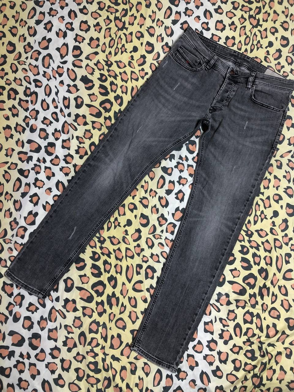 Diesel × Vintage Vintage Diesel 90’s Y2K Style Baggy Wide Denim Jeans Pants Size US 32 / EU 48 - 1 Thumbnail