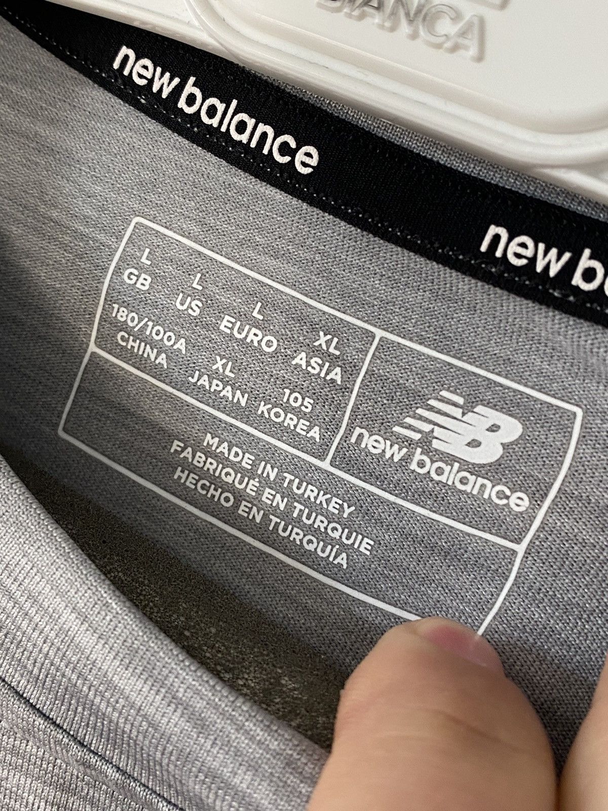 New Balance Vintage New Balance Liverpool Soccer Jersey Size M-L Size US L / EU 52-54 / 3 - 2 Thumbnail
