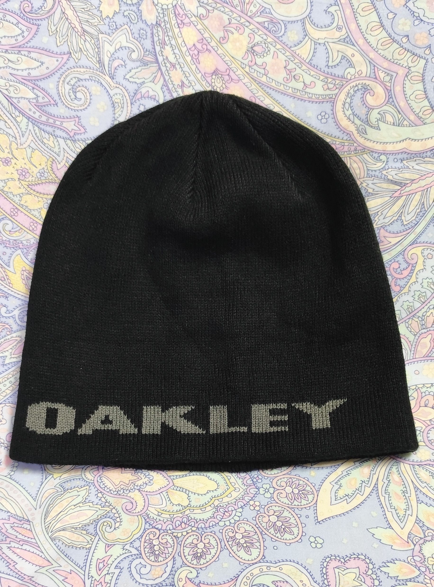 ☆未使用☆PALACE OAKLEY BEANIE 'BLACK / GREY Palace x Oakley Beanie Grey/Black - SS23 - US