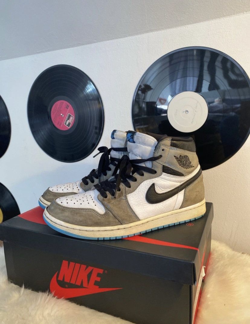 Nike Air Jordan 1 High OG White/ University Blue-Black Size US 10 / EU 43 - 1 Thumbnail