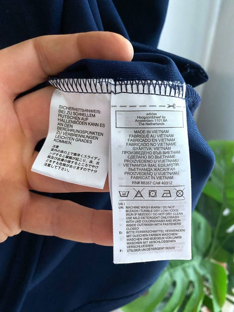Adidas Sweden National Football Team Soccer Longsleeve, M, FS7183 Size US M / EU 48-50 / 2 - 15 Thumbnail