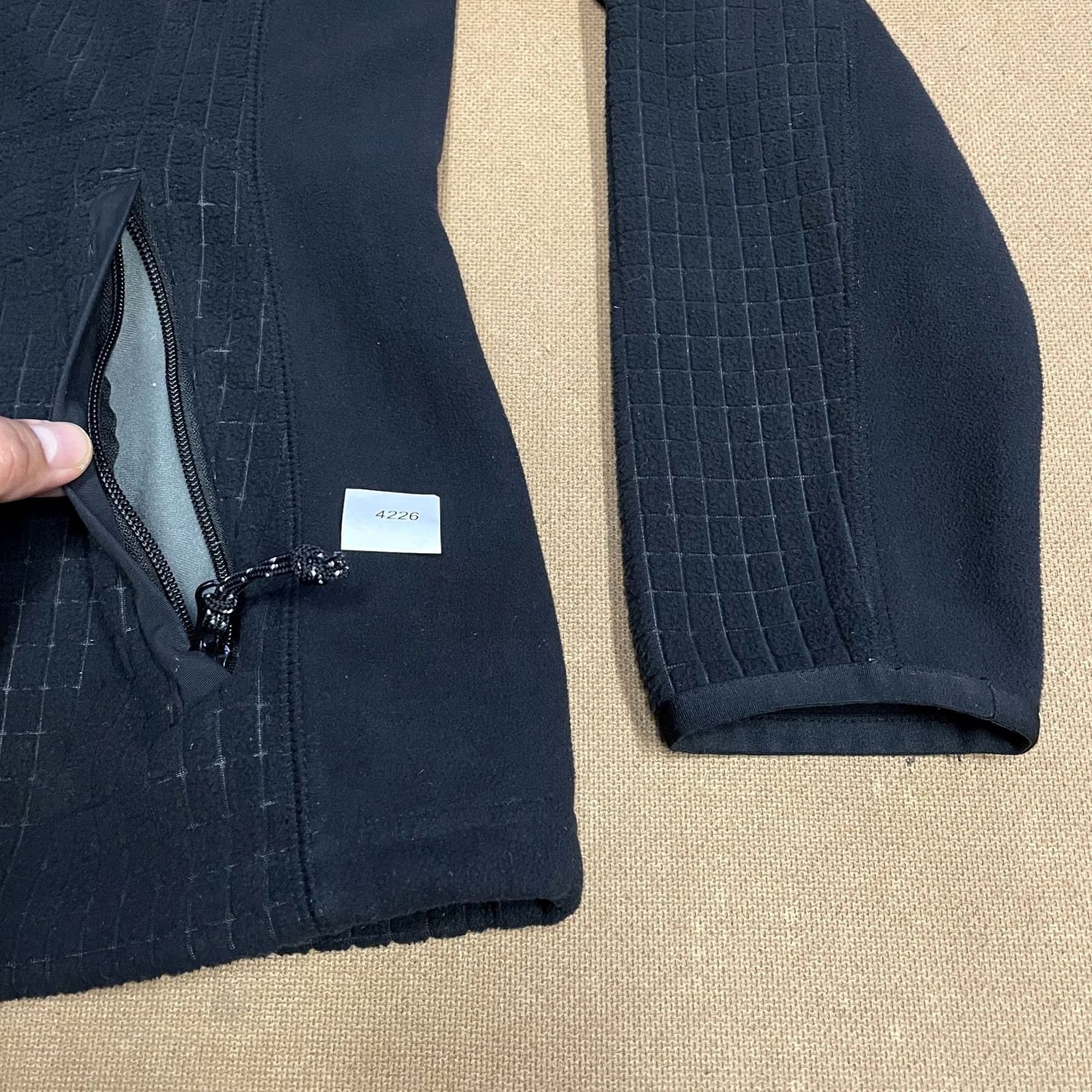 Vintage LL Bean Jacket Womens Medium Black Full Zip Grid Fleece Outdoor Hiking 508991 Size M / US 6-8 / IT 42-44 - 3 Thumbnail