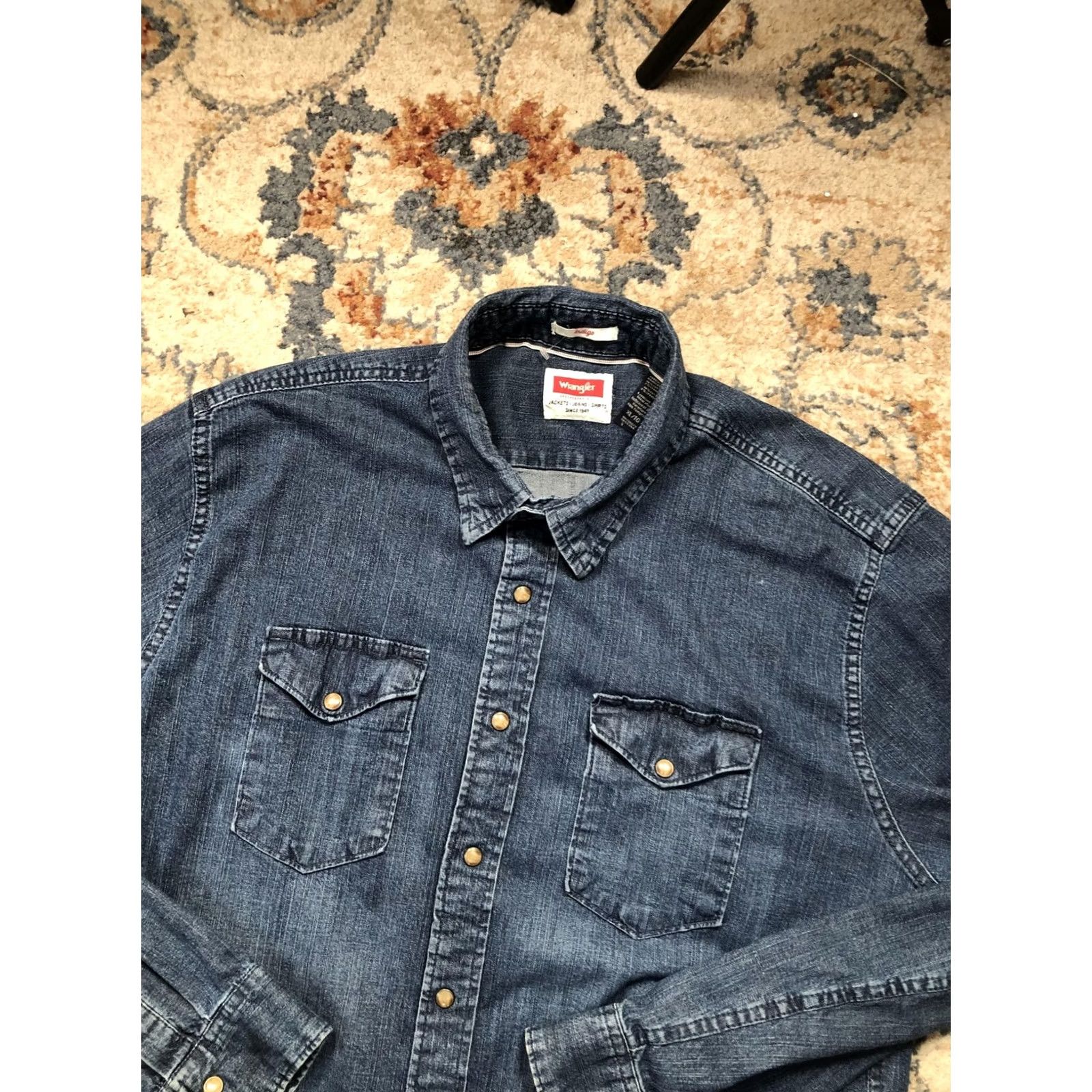 Wrangler VINTAGE Wrangler Shirt Mens XL Blue Denim Western Snap Front Long Sleeve Indigo Size US XL / EU 56 / 4 - 6 Thumbnail