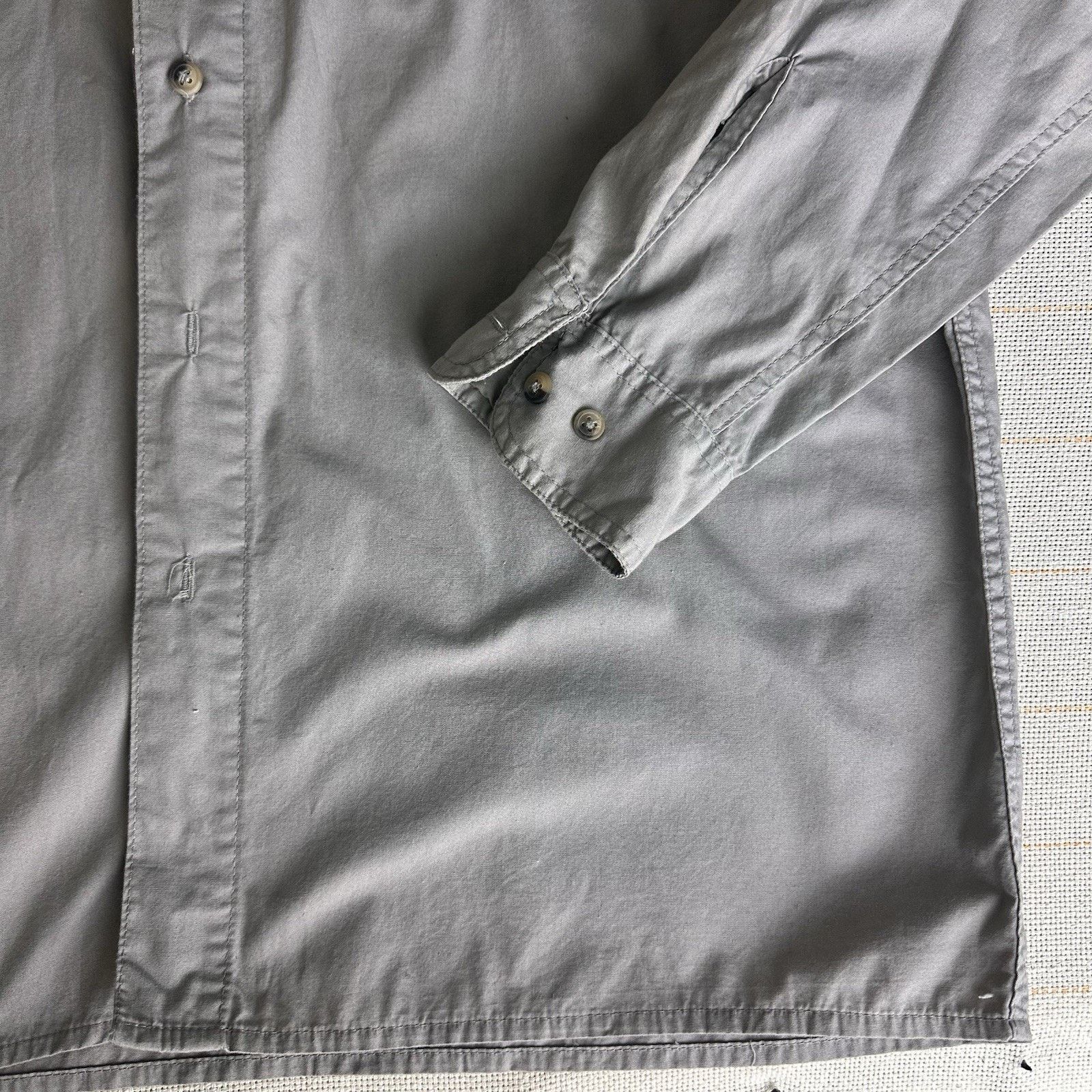 Wrangler Wrangler Shirt Mens Gray Button Down Work Casual Workwear Size US M / EU 48-50 / 2 - 3 Thumbnail