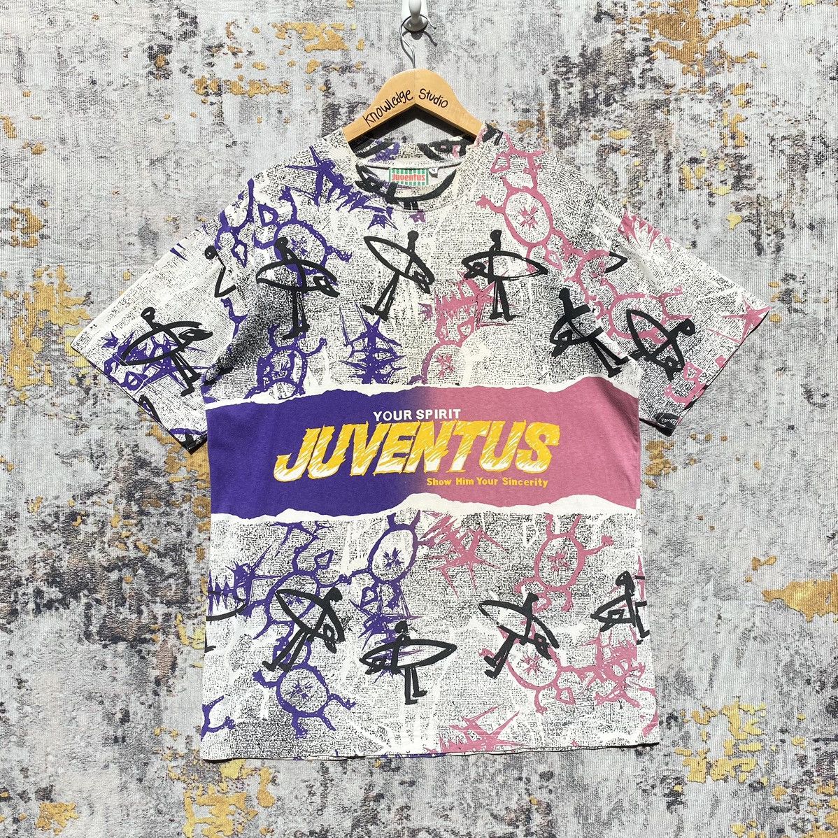Vintage Vintage Juventus Over Print Shirt Juventus Size US M / EU 48-50 / 2 - 1 Thumbnail