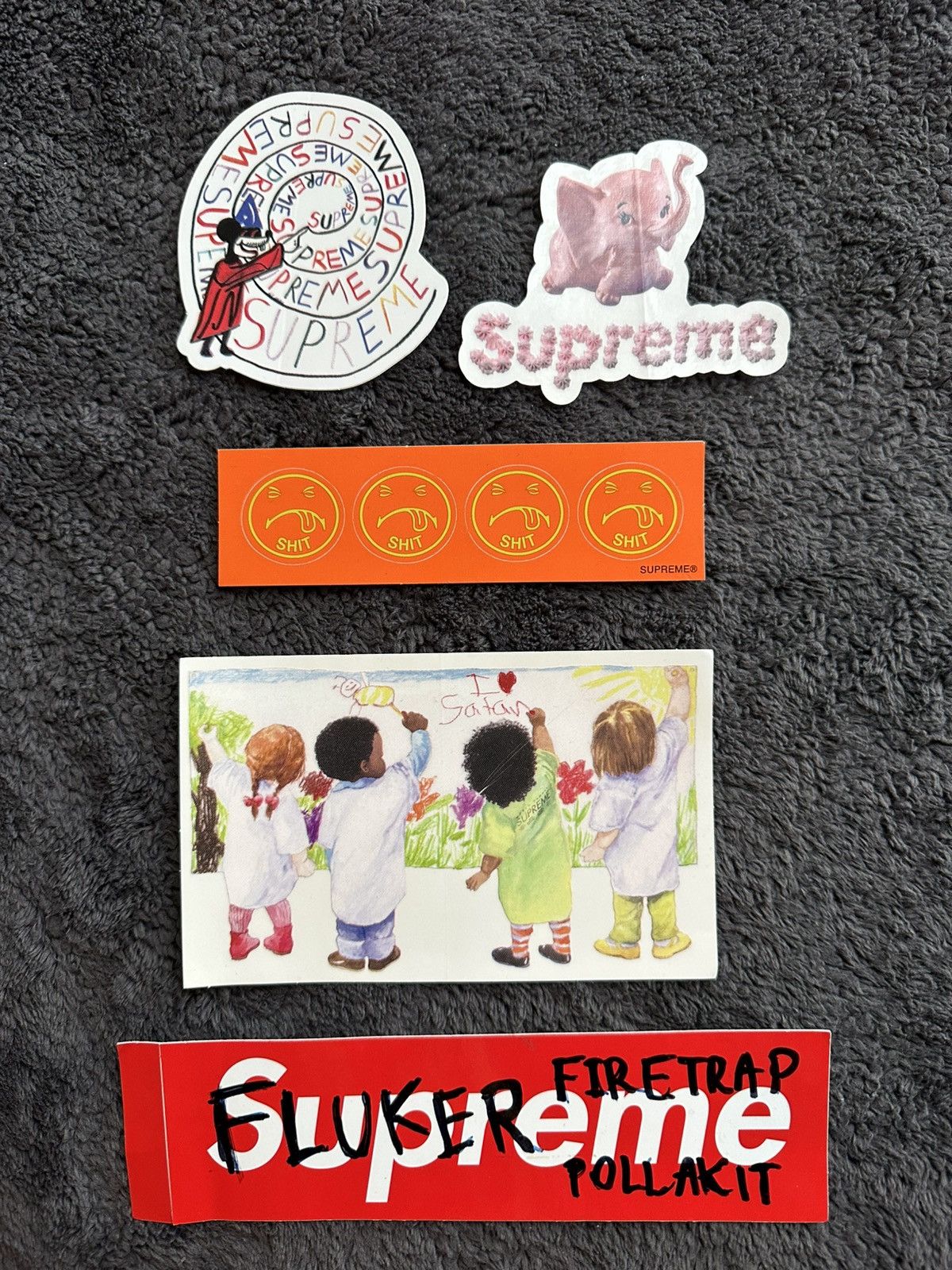 Supreme Supreme Artistic Stickers (Mouse, Elephant, Kids, SH!T) Size ONE SIZE - 1 Preview