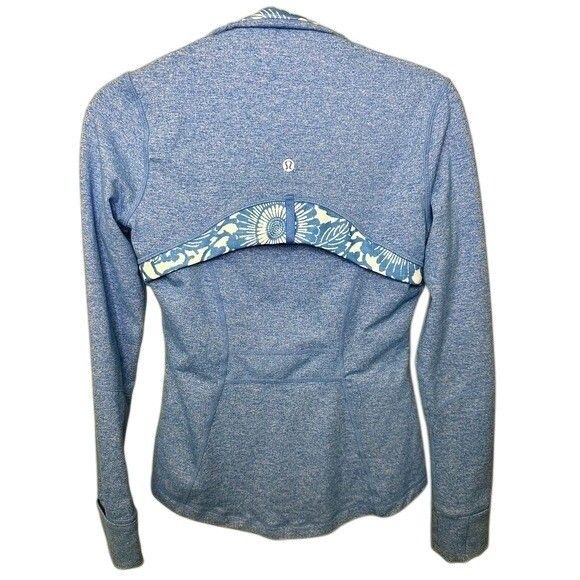 Lululemon Lululemon Define Jacket Size 6 – Porcelaine Beachy Floral Size M / US 6-8 / IT 42-44 - 4 Thumbnail