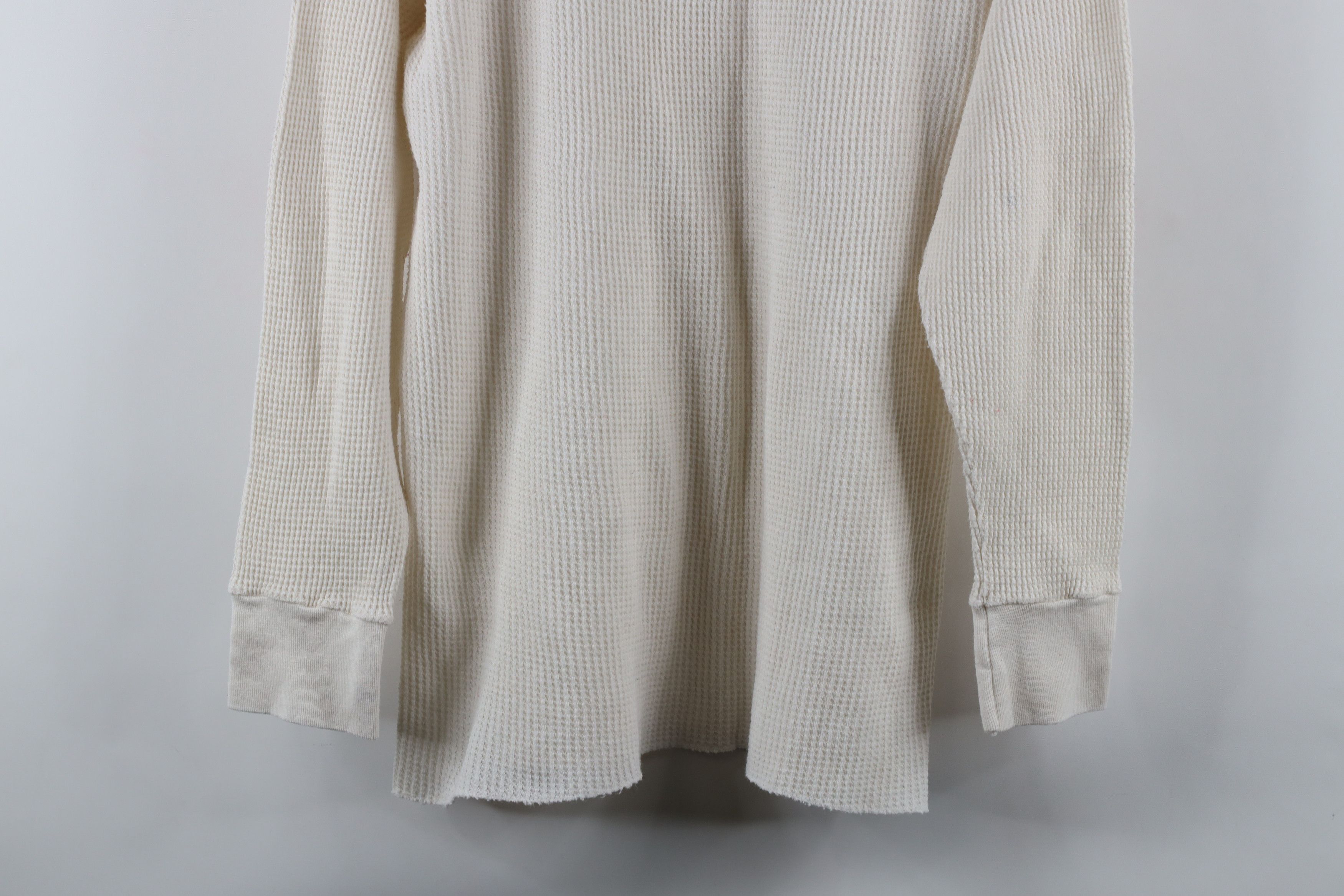 Vintage Vintage 90s Streetwear Waffle Knit Long Sleeve T-Shirt Cream Size US L / EU 52-54 / 3 - 3 Thumbnail