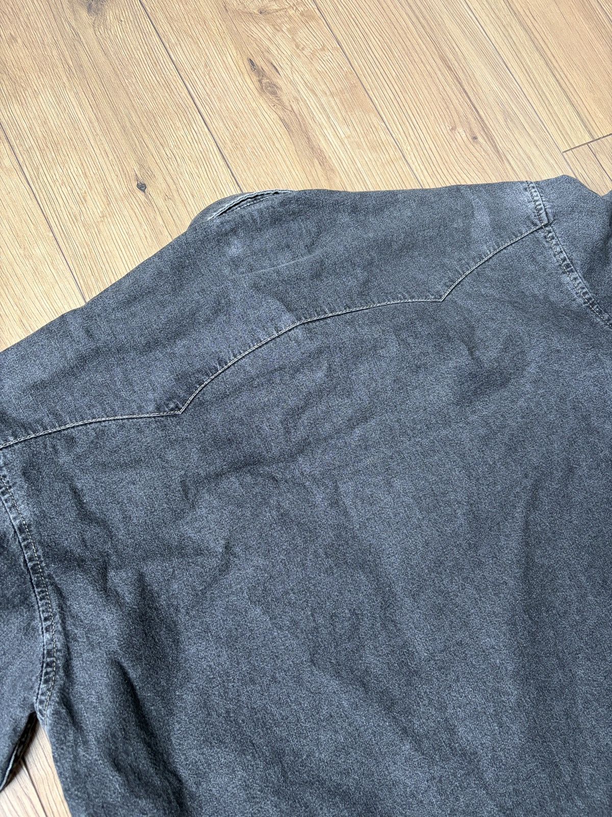 Levi's Vintage Clothing Levis Vintage Gray Heavy Denim Jeans Shirt Size US M / EU 48-50 / 2 - 14 Thumbnail