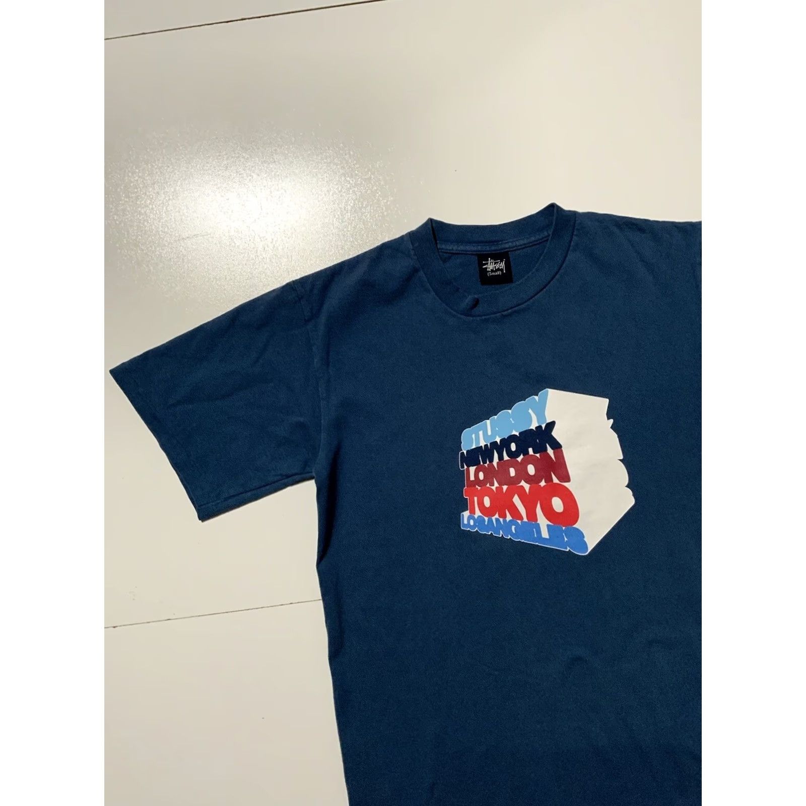 Vintage VINTAGE Stussy World Tour T-Shirt Shirt 1990s NY LA Tokyo Single Stitch S Mens Boys? Size US S / EU 44-46 / 1 - 4 Thumbnail